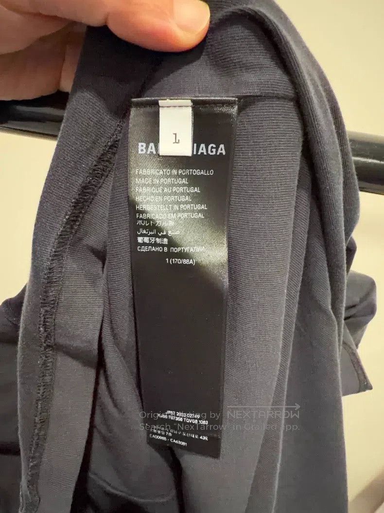 Balenciaga Balenciaga Black T-Shirt Size US S / EU 44-46 / 1 - 5 Thumbnail
