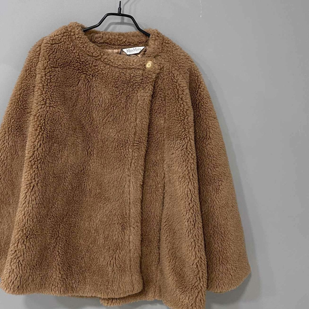 Max Mara Max Mara Coat XXL Women Size XXL / US 16-18 / IT 52-54 - 1 Thumbnail
