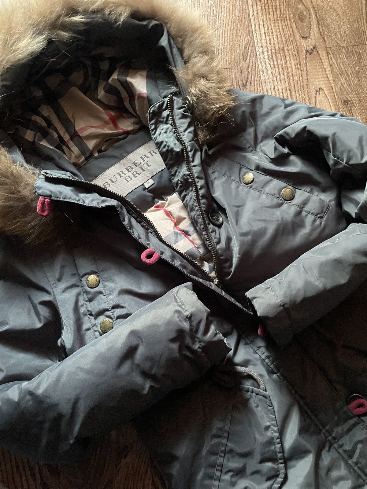 Burberry Burberry Brit Green Puffer Jacket Coat With Fur Size M / US 6-8 / IT 42-44 - 6 Thumbnail