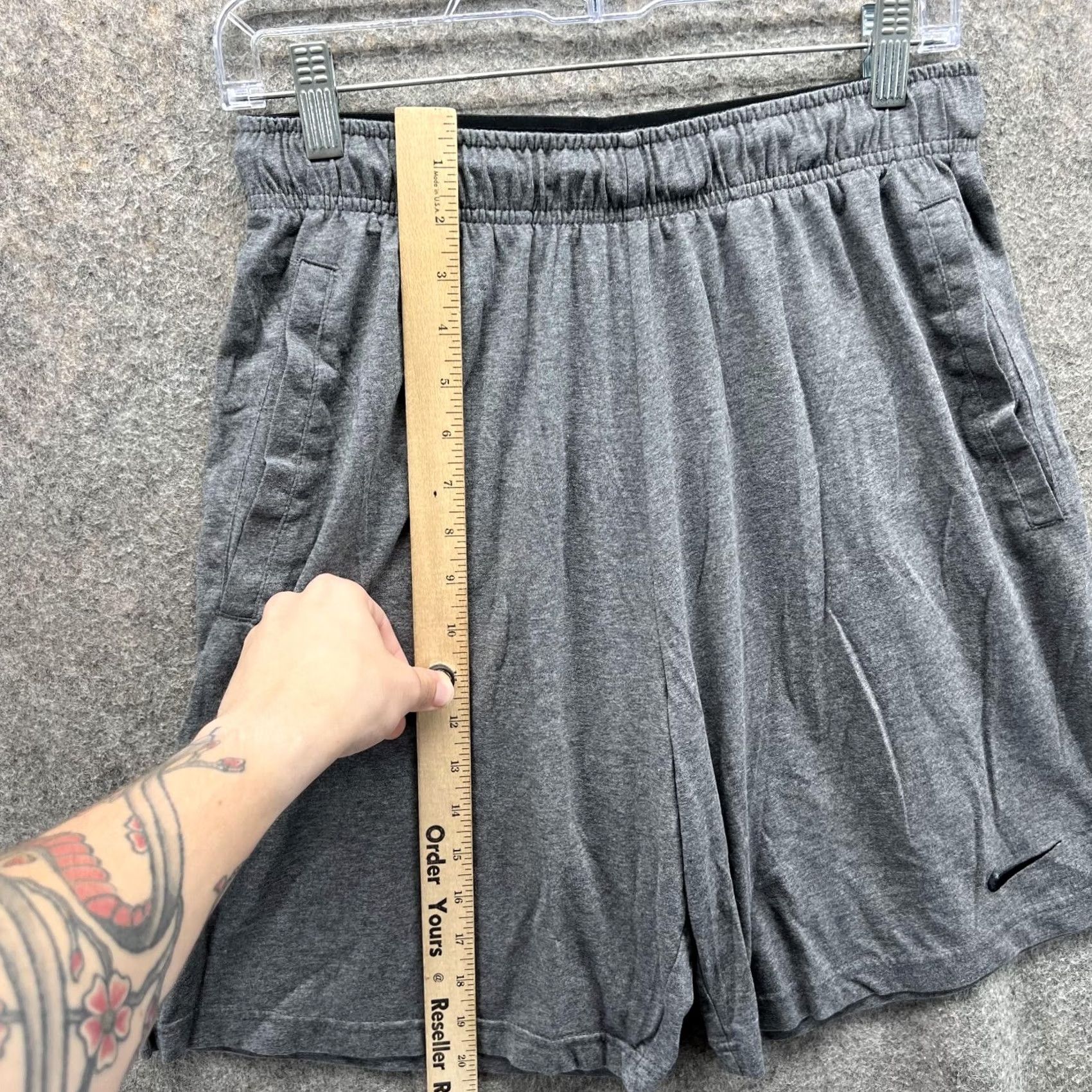 Nike Nike Shorts Men Medium Adult Gray Athletic Dri Fit Polyester Knit Casual Performance Slim Regular 7 in Inseam Mens Size US 31 - 6 Thumbnail