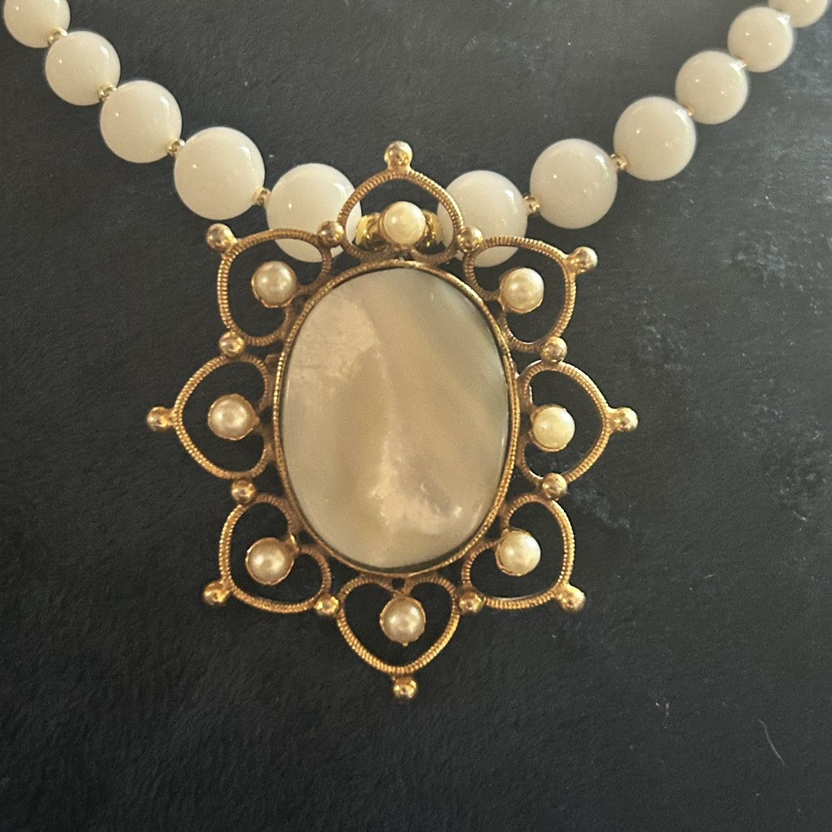 Handmade Handcrafted graduated milky quartz mother of pearl necklace Size ONE SIZE - 6 Thumbnail