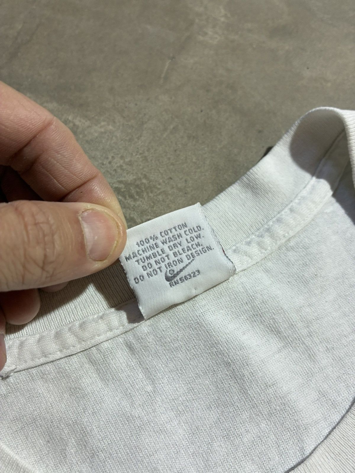Nike Vintage Nike Andre Agassi Tennis White L T Shirt USA 90s Size US L / EU 52-54 / 3 - 4 Thumbnail