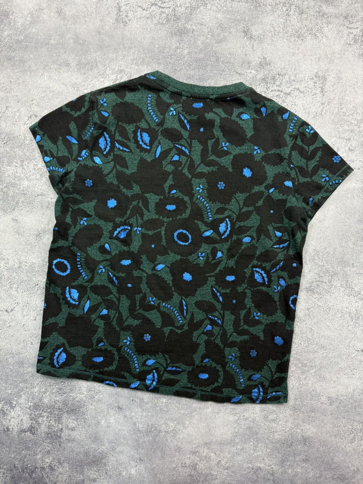 Kenzo Vintage Kenzo All Over Print Flowers T-Shirt Luxury Y2K Tee Size M / US 6-8 / IT 42-44 - 13 Thumbnail
