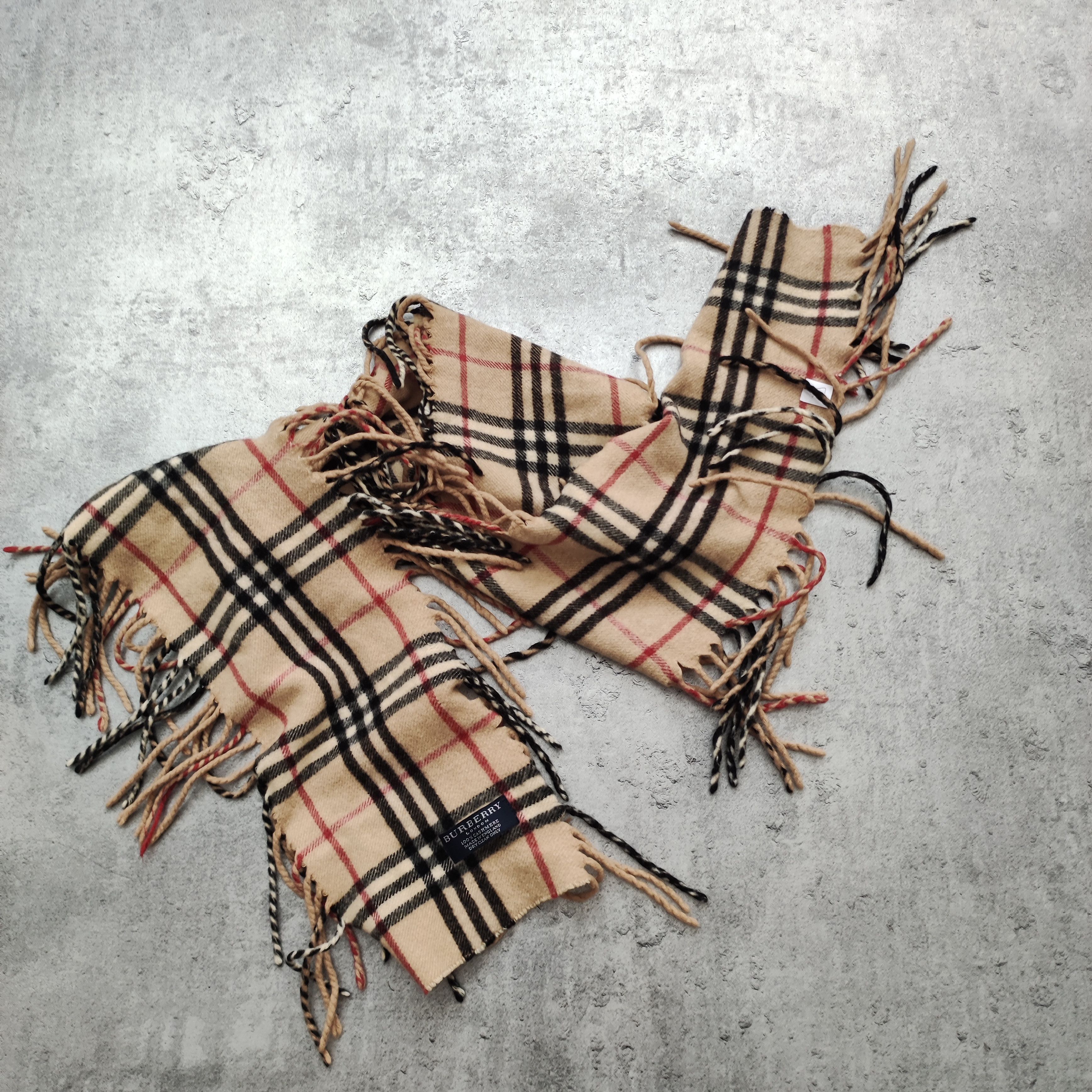 Burberry RARE Vintage 90s Burberrys London Checkered Nova Scarve Size ONE SIZE - 2 Thumbnail
