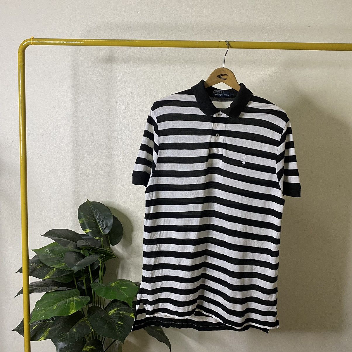 Polo Ralph Lauren Vintage Polo Ralph Lauren Stripes Polo Tee Size US L / EU 52-54 / 3 - 1 Thumbnail