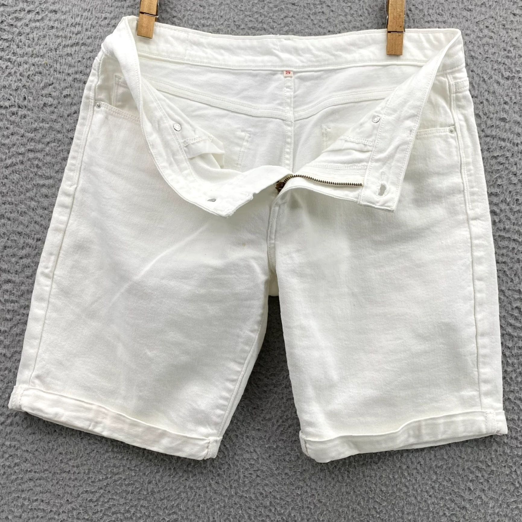Levi's Levi's SilverTab Jean Shorts White Denim Zip 29 Adult High Rise 5-Pocket Women's 90s Grunge Modern Size 29" - 6 Thumbnail