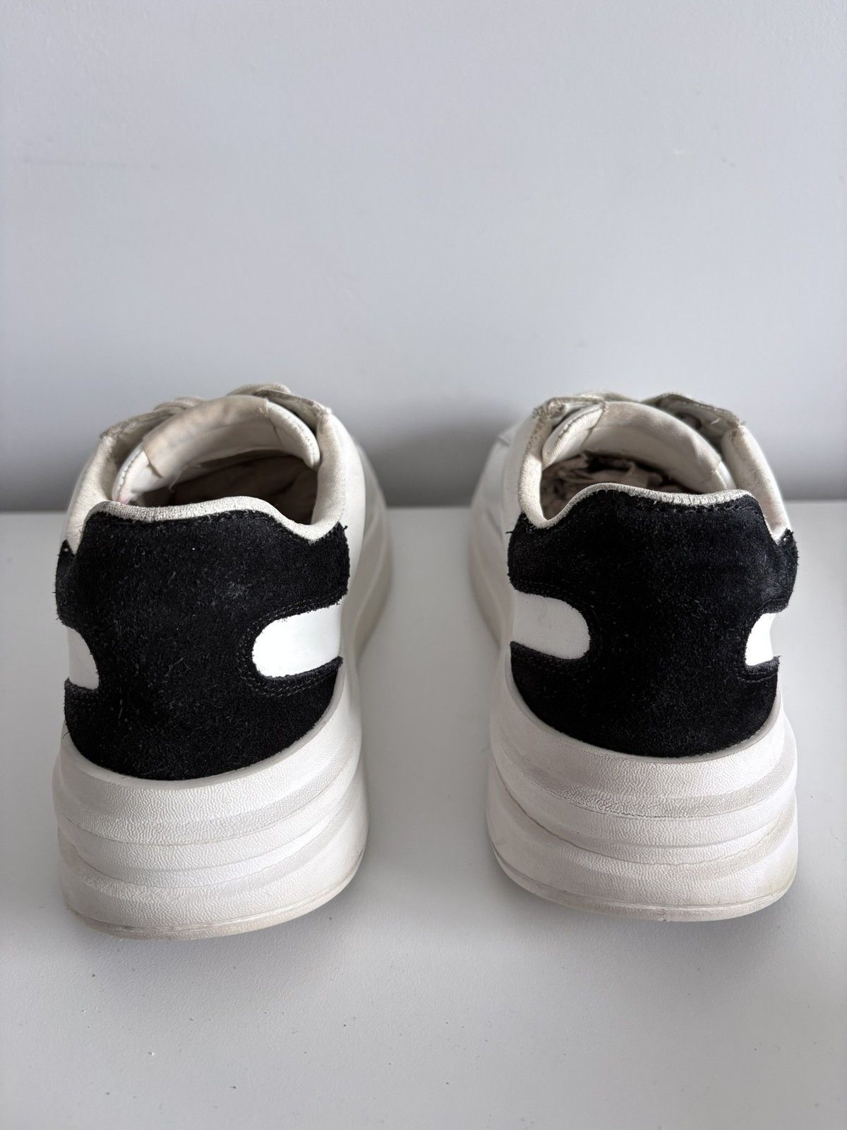 Guess Guess sneakers white leather platform women's size 37 Size US 7 / IT 37 - 5 Thumbnail