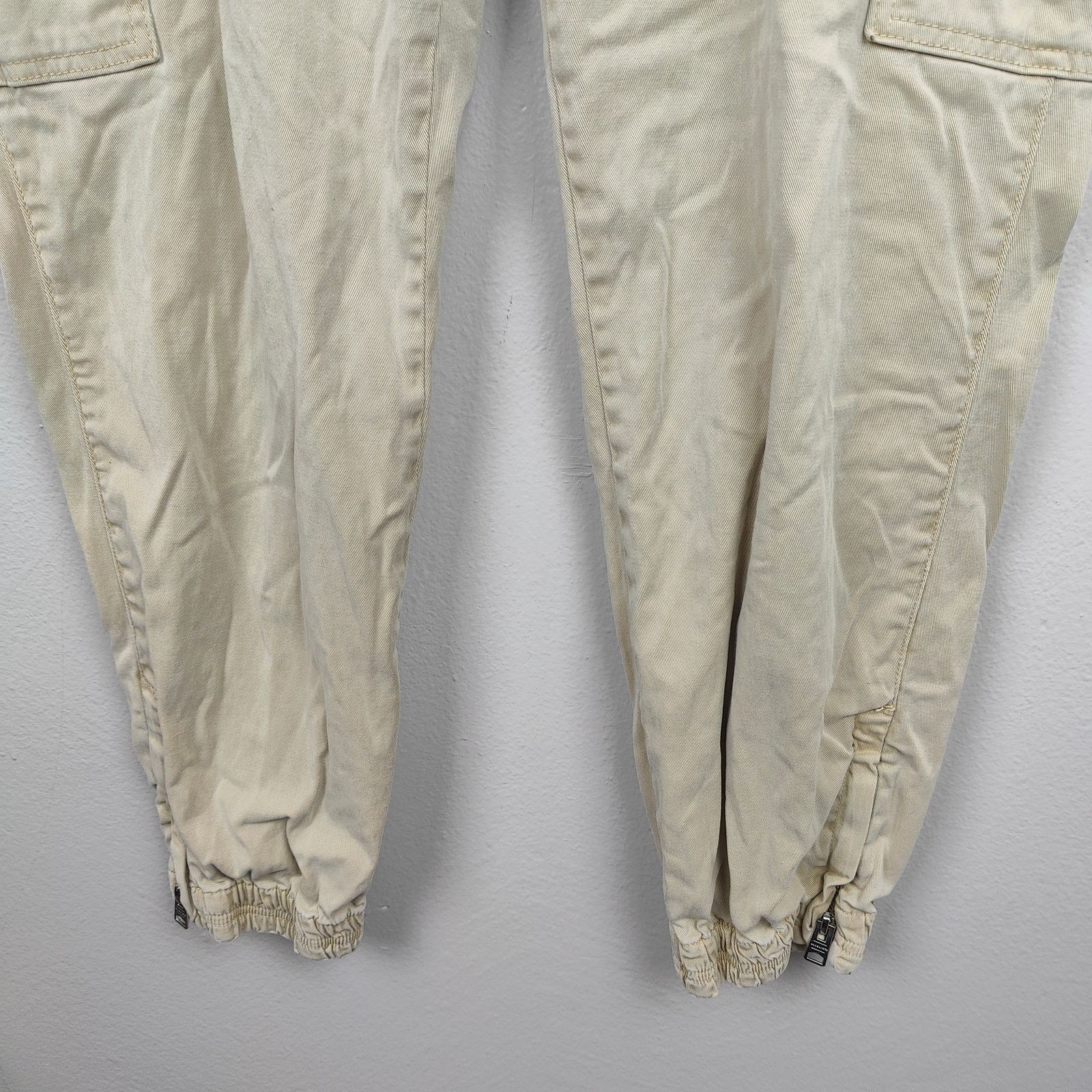 Allsaints AllSaints Pants Womens 32 Nola Cargo Jogger Faded Khaki Size 32" / US 10 / IT 46 - 4 Thumbnail
