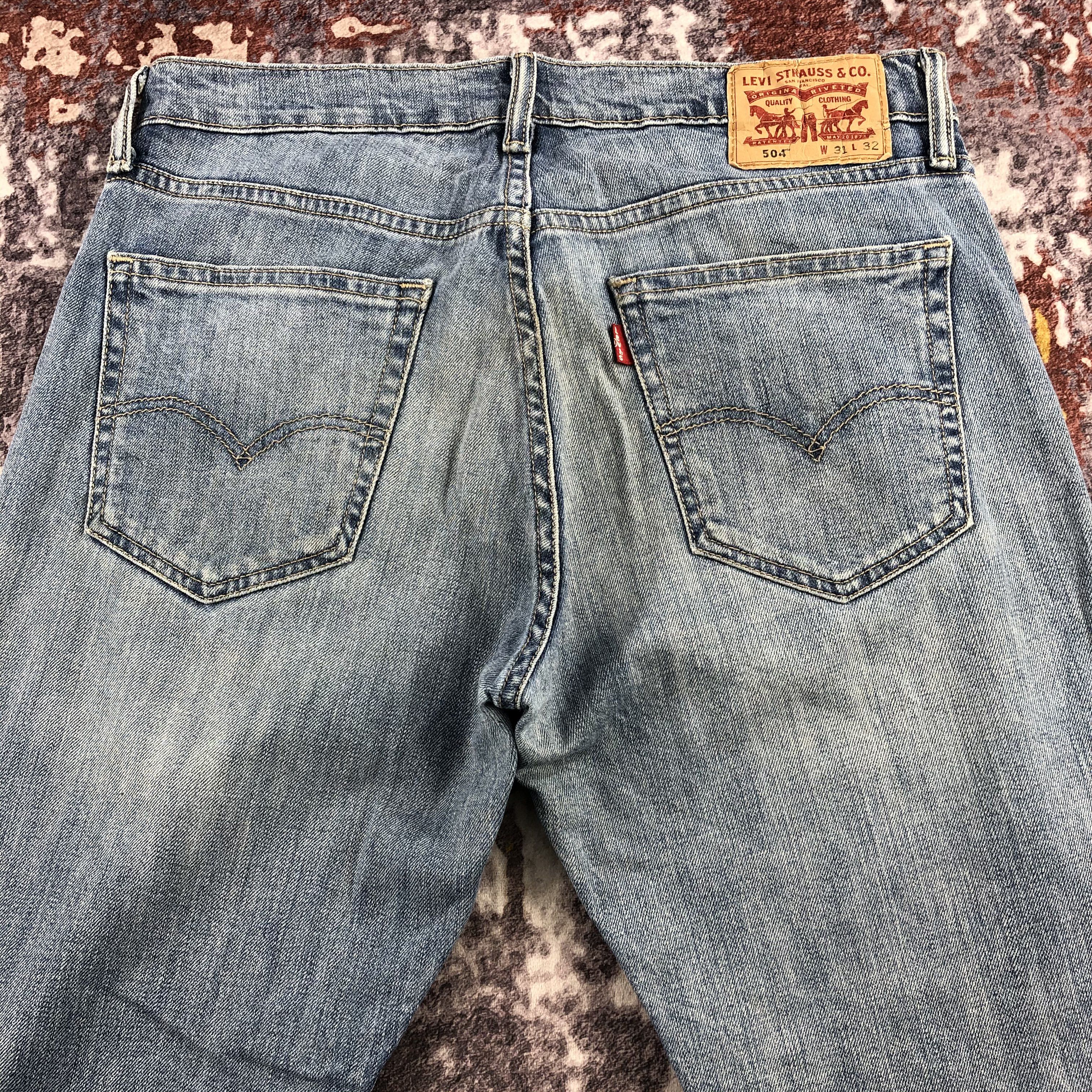 Levi's × Vintage Vintage Blue Wash Levis 504 Jeans-JM2433 Size US 33 - 5 Thumbnail