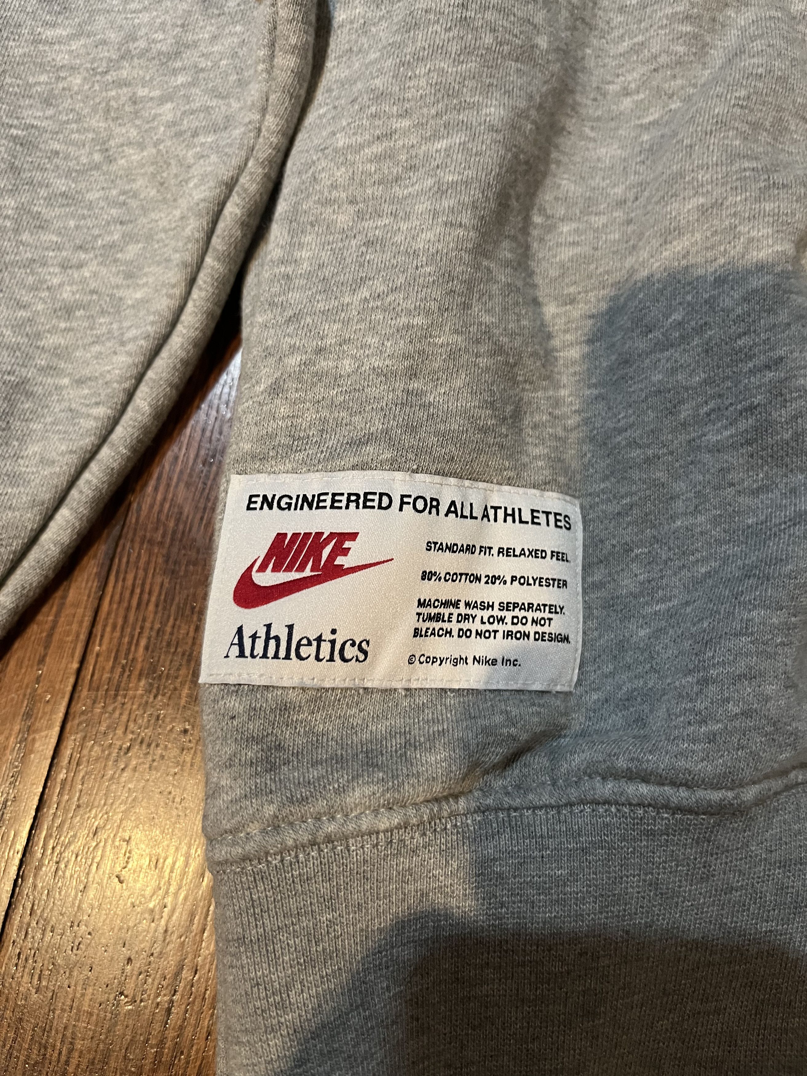 Nike Nike Athletic Grey Crewneck - Size Medium Size US M / EU 48-50 / 2 - 7 Thumbnail