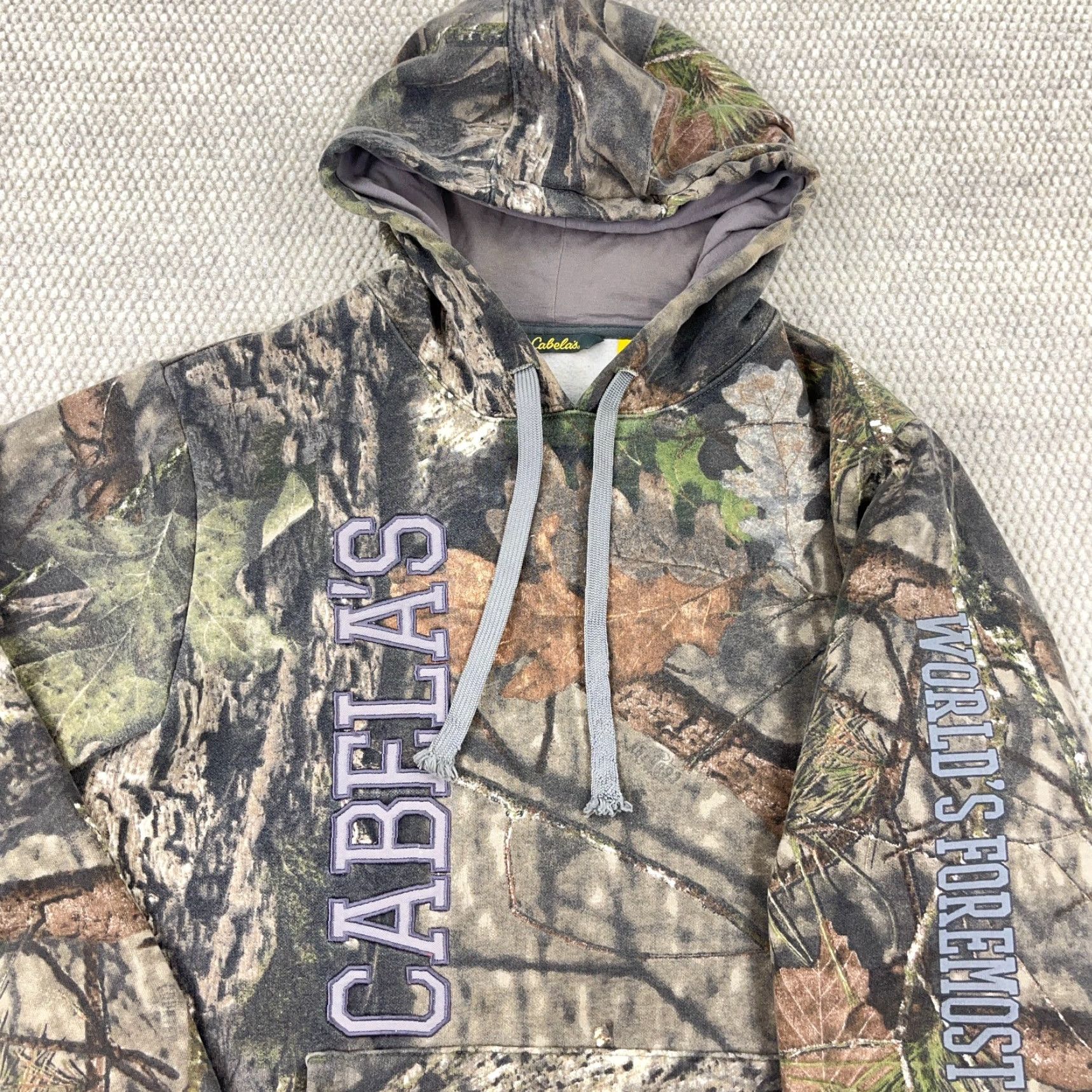 Vintage VINTAGE Cabela's Camouflage Hoodie Men Small Sweatshirt VTG Y2K Hunting Retro Adult Size US S / EU 44-46 / 1 - 2 Thumbnail