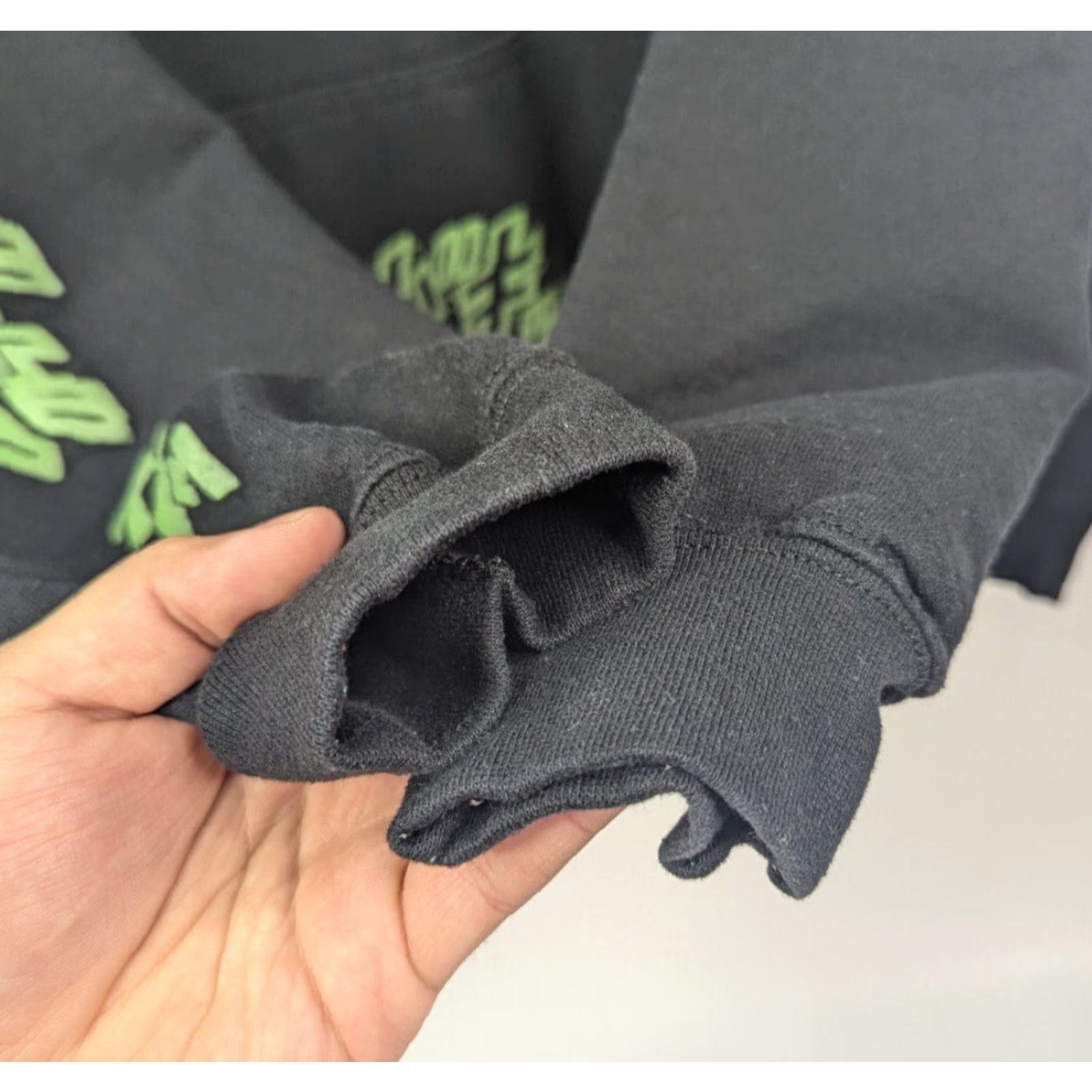 Vintage Atsuko Hoodie Long Sleeve Black Green Pullover Sweatshirt Size L Adult Unisex Graphic Print Pockets Crew Neck Size US L / EU 52-54 / 3 - 2 Thumbnail