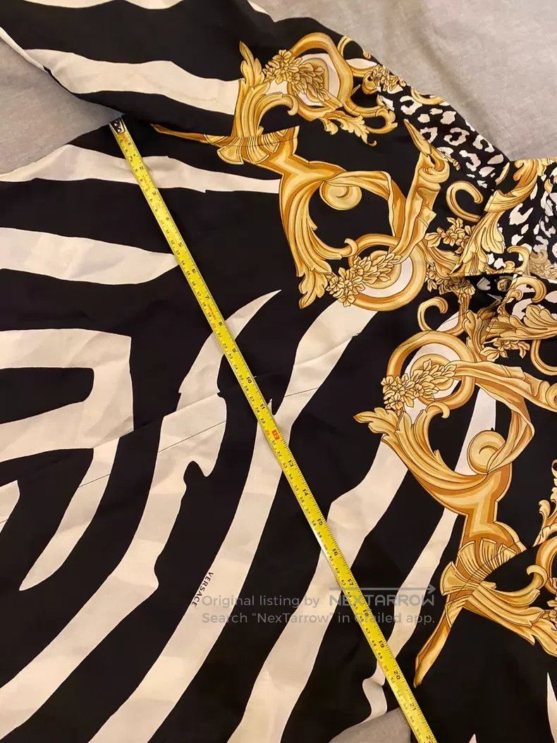 Versace Versace Mulberry silk zebra pattern long-sleeved shirt Size US M / EU 48-50 / 2 - 8 Thumbnail