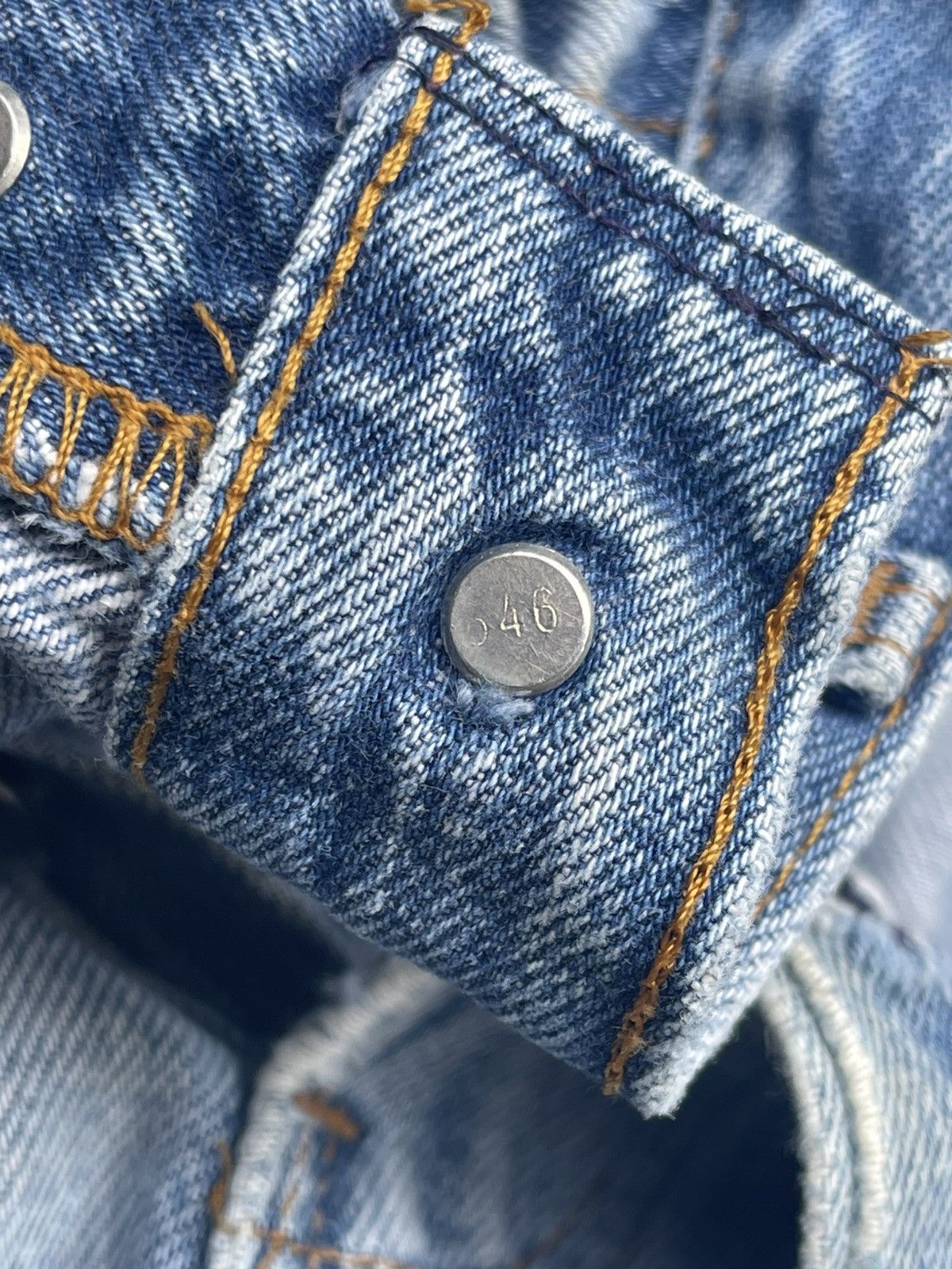 Levi's Vintage Levi's 501 Made in USA Jeans Size US 31 - 8 Thumbnail