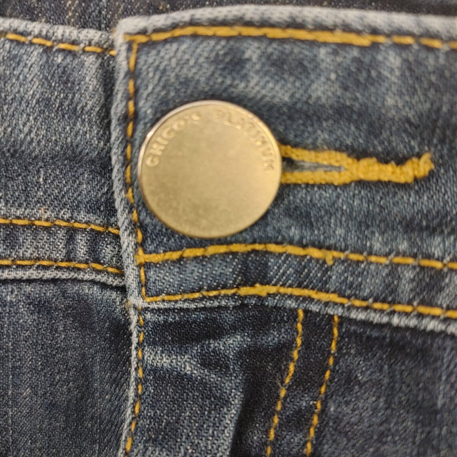 Chicos Chico's Platinum Women's Blue Denim Straight Leg Jeans 1.5 Size 26" / US 2 / IT 38 - 4 Thumbnail
