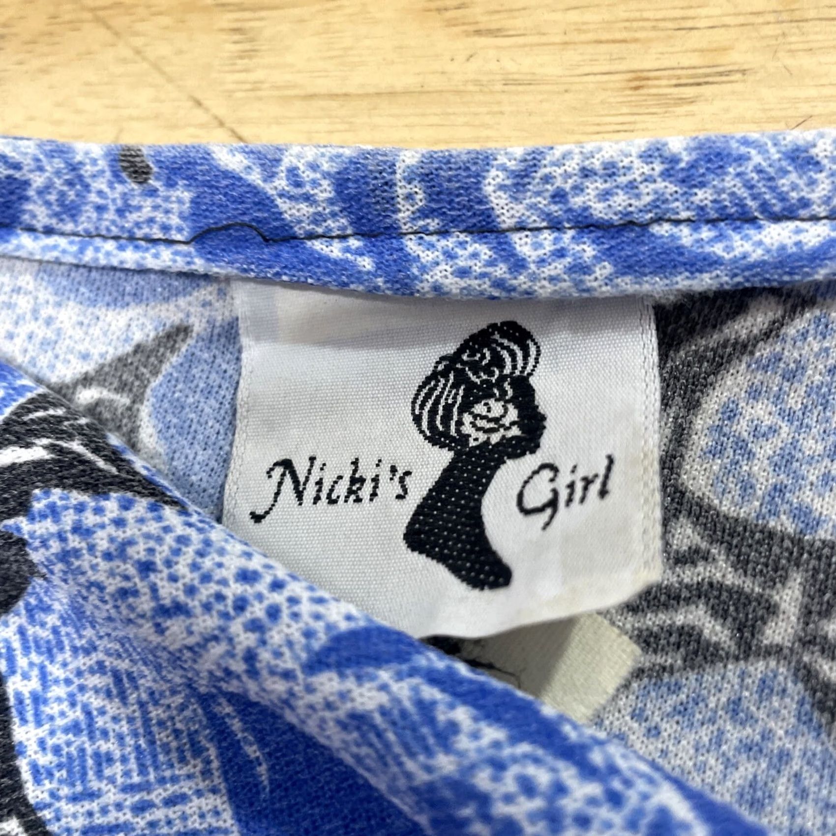 Vintage VINTAGE Nicki's Girl Sheath Dress Shirt Dress 80s Floral Blue Knee Length Ruched Peplum Cowl Neck Women Size 2 Girls Mens Womens Size XS / US 0-2 / IT 36-38 - 6 Thumbnail