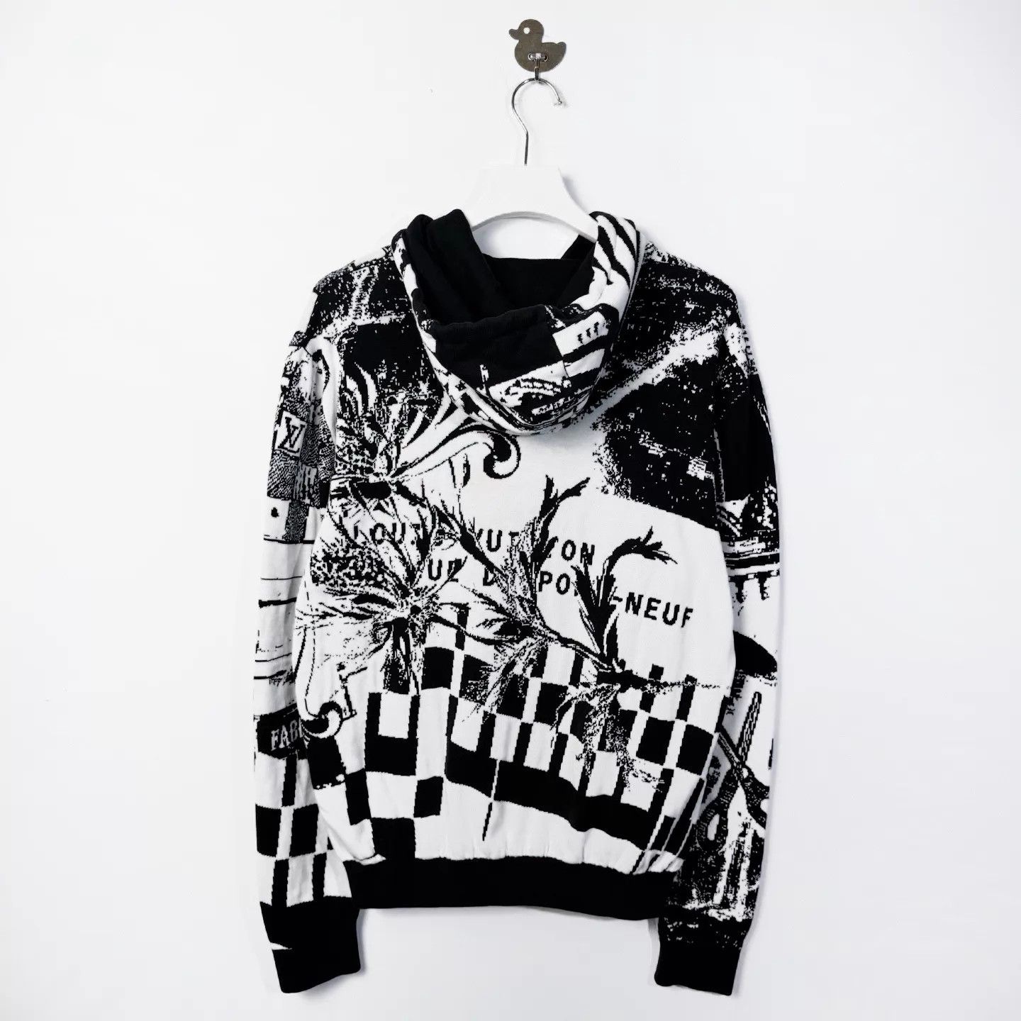 Louis Vuitton LV Black & White Monogram Graffiti Hoodie M NWT Size US M / EU 48-50 / 2 - 2 Thumbnail
