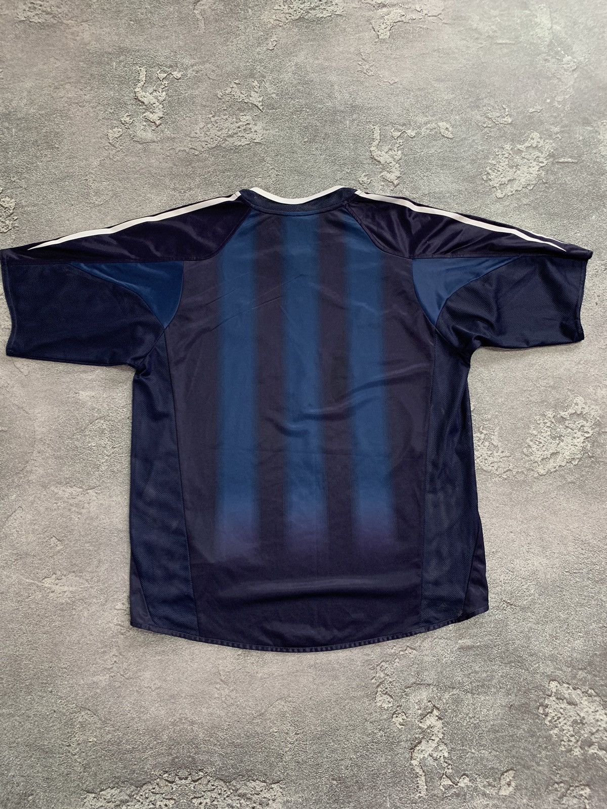 Vintage Adidas Newcastle United 2004/5 Away Soccer Football Jersey Size US L / EU 52-54 / 3 - 11 Thumbnail