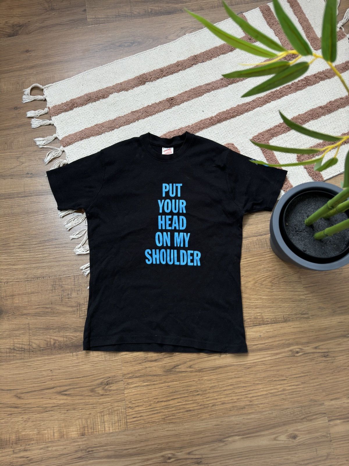 Band Tees PUT YOUR HEAD ON MY SHOULDER PAUL ANKA HANES TEE Size XL / US 12-14 / IT 48-50 - 1 Thumbnail