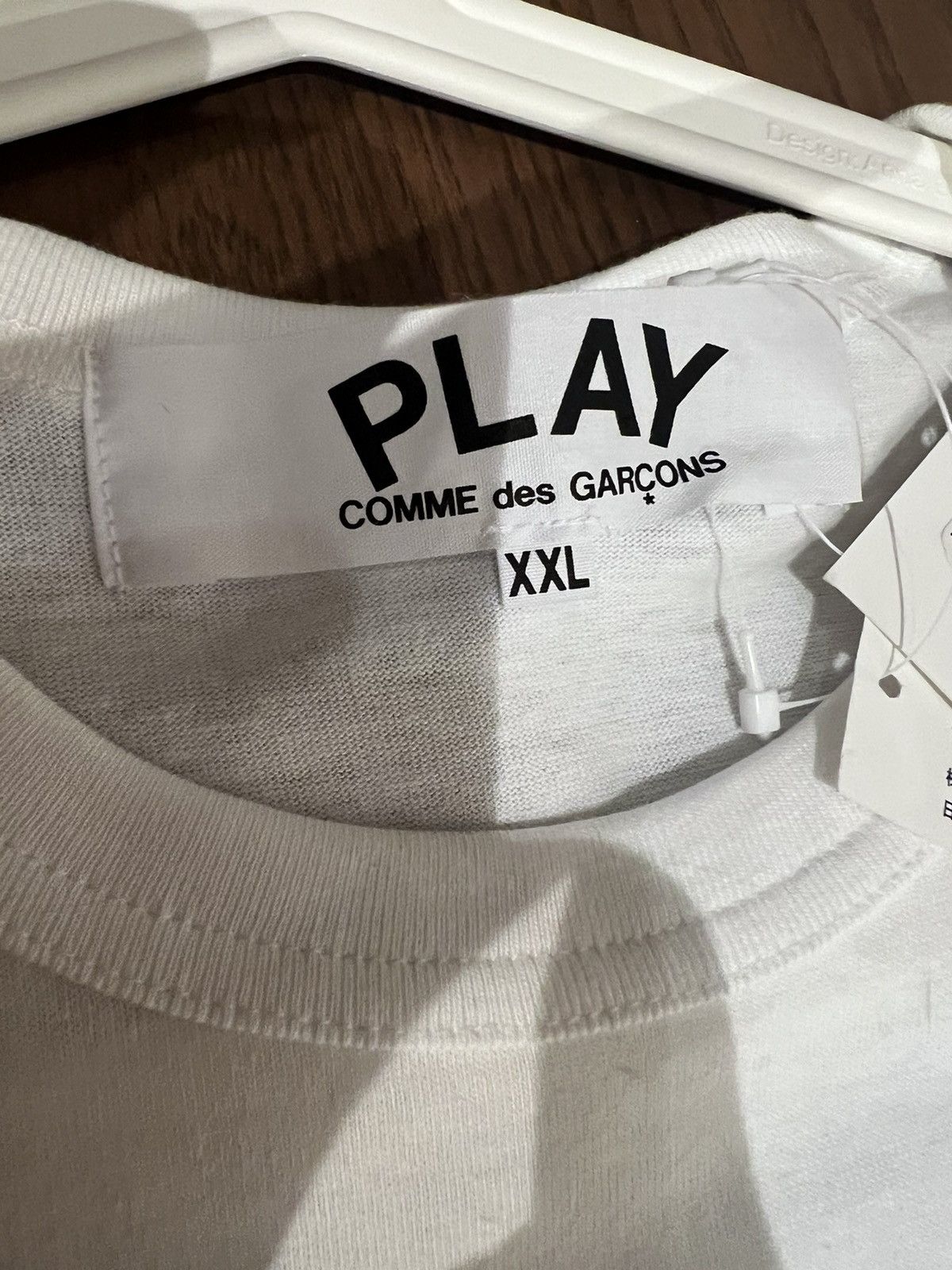 Comme des Garcons × Comme des Garcons PLAY Japan Exclusive CDG Multi Logo Branded Tee in White Size US XXL / EU 58 / 5 - 2 Thumbnail