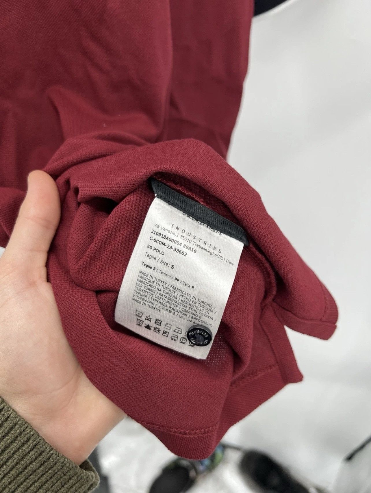 Moncler Moncler Polo Shirt Burgundy Size S RRP $450 Size US S / EU 44-46 / 1 - 4 Thumbnail