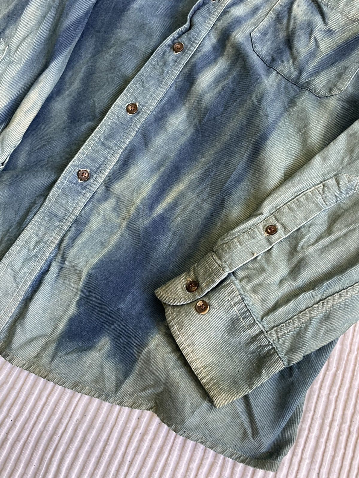 Indigo Indigo Dirty Dye Sun Faded Corduroy Shirt Size US L / EU 52-54 / 3 - 8 Thumbnail