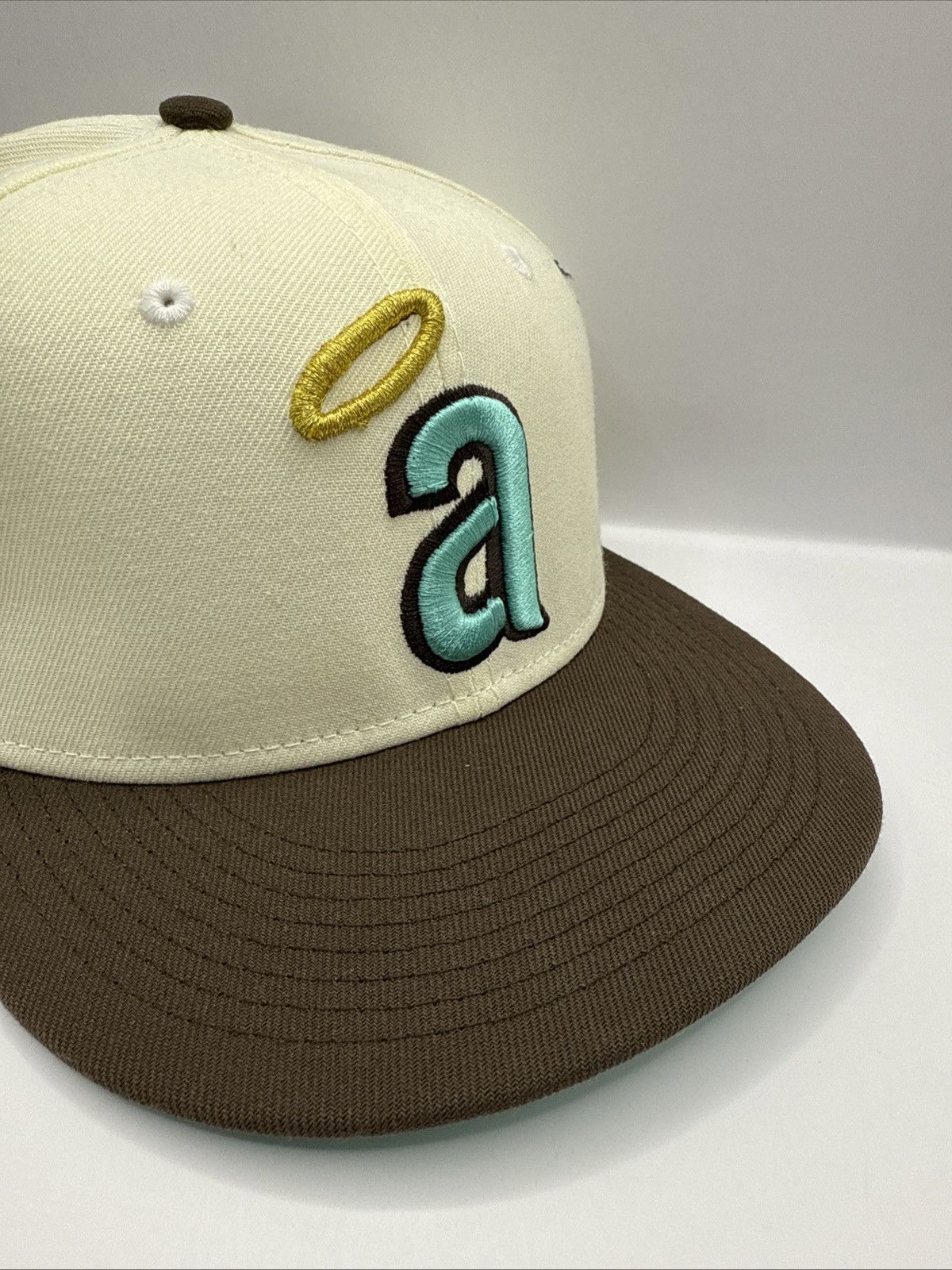 New era Neapolitan angels size 7 1/8