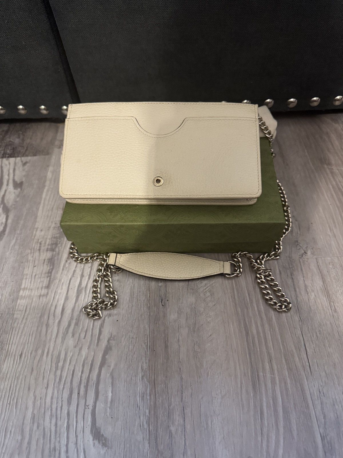 Gucci Cream Gucci wallet with chain crossbody Size ONE SIZE - 2 Thumbnail