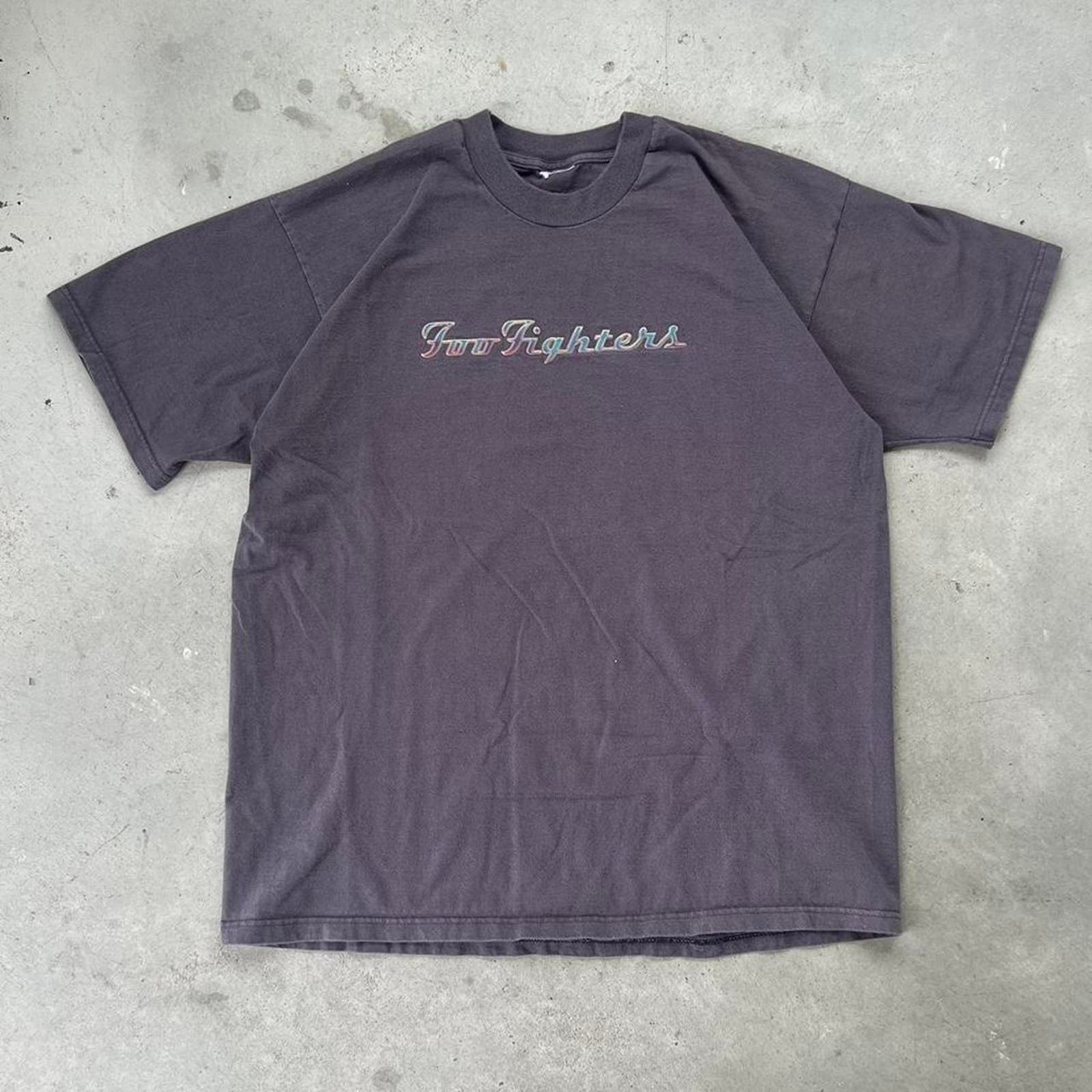 image of Band Tees x Vintage 90's Foo Fighters Iridescent Gel Letter T-Shirt in Grey, Men's (Size Large)