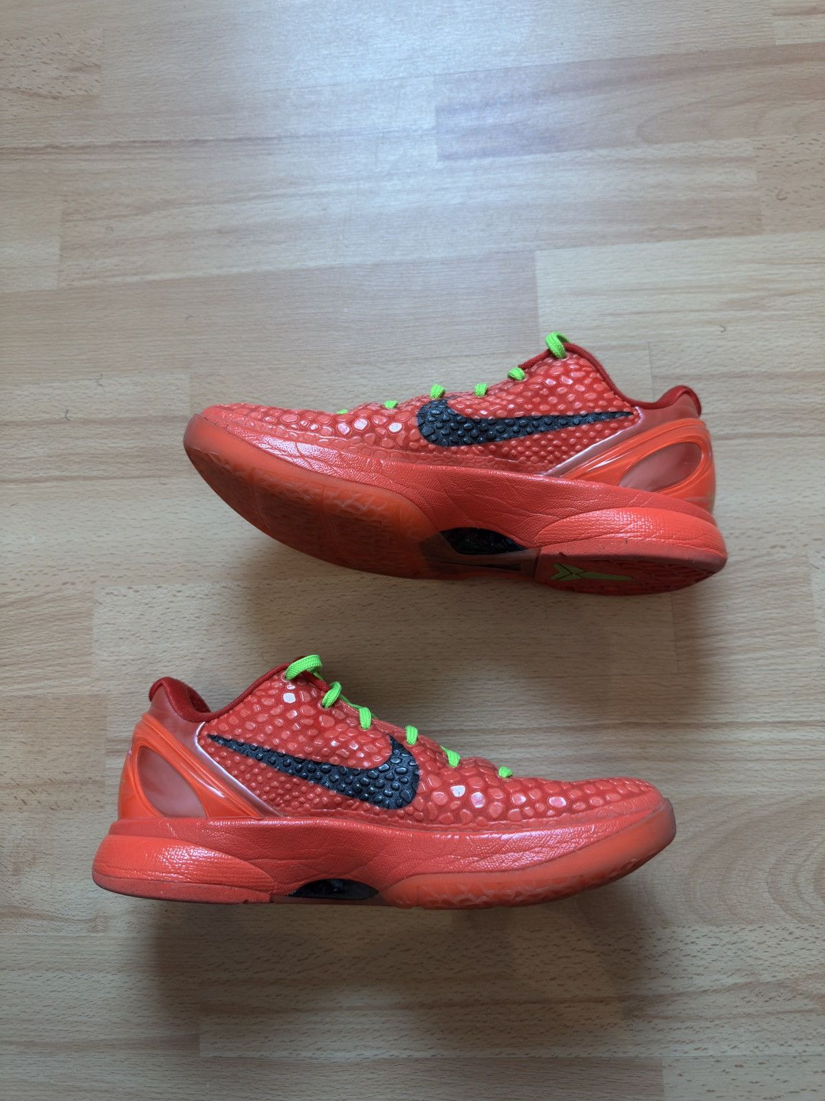 Nike Nike kobe 6 reverse grinch Size US 7 / EU 40 - 4 Thumbnail