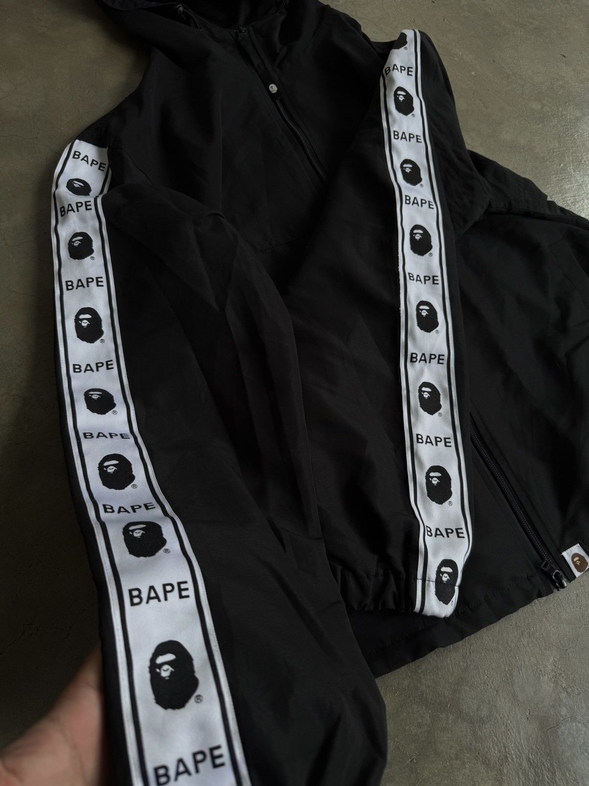 Bape Bape summer 2018 tape line windbreaker jacket Size US L / EU 52-54 / 3 - 3 Thumbnail