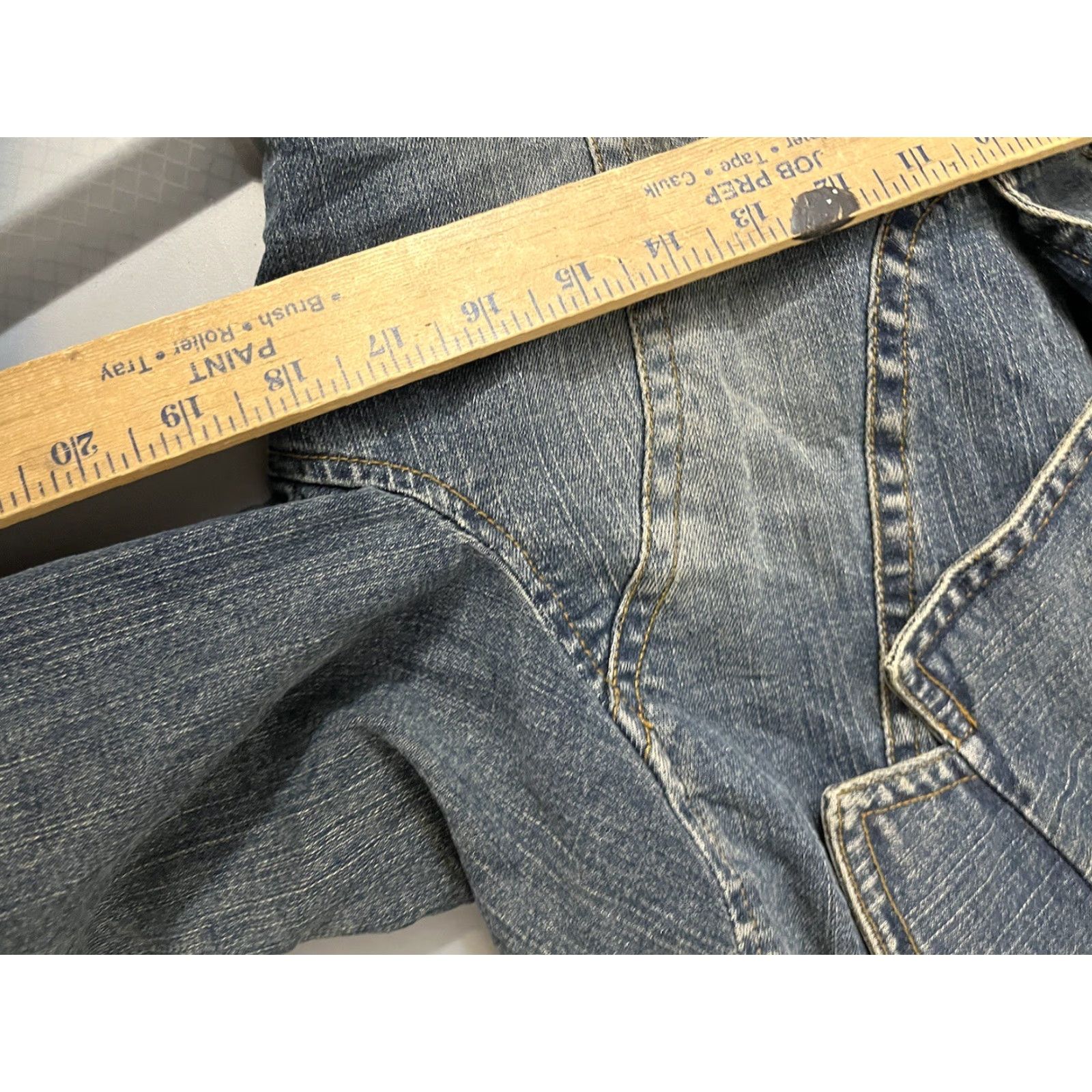 Vintage VINTAGE Union Bay Women’s Denim Jacket Short Blue 100% Cotton 90s Distressed Casual Jacket Womens L Size L / US 10 / IT 46 - 5 Thumbnail