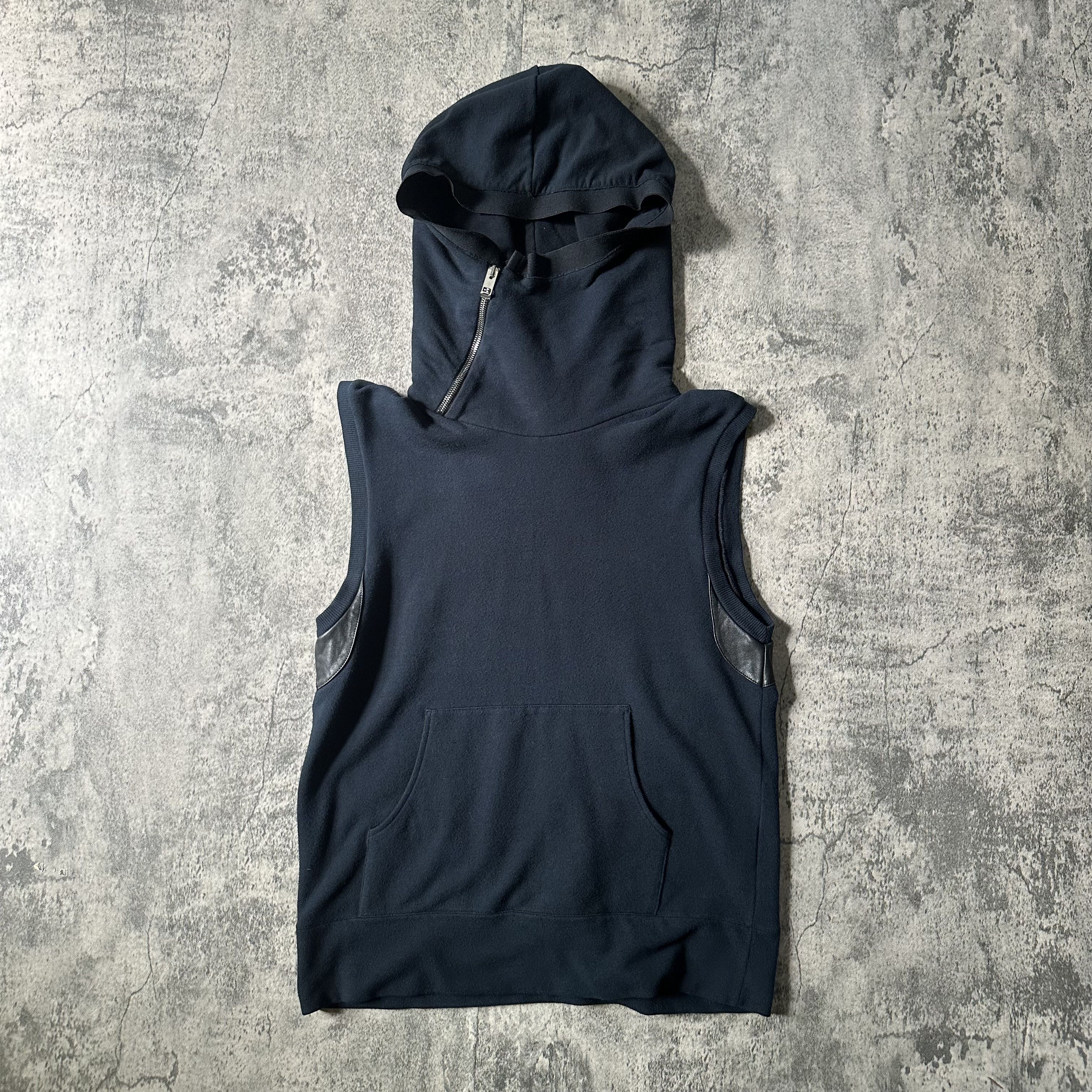Dior AW04 ‘Leather Appliqué’ High-Neck Sleeveless Hoodie Size US S / EU 44-46 / 1 - 7 Thumbnail