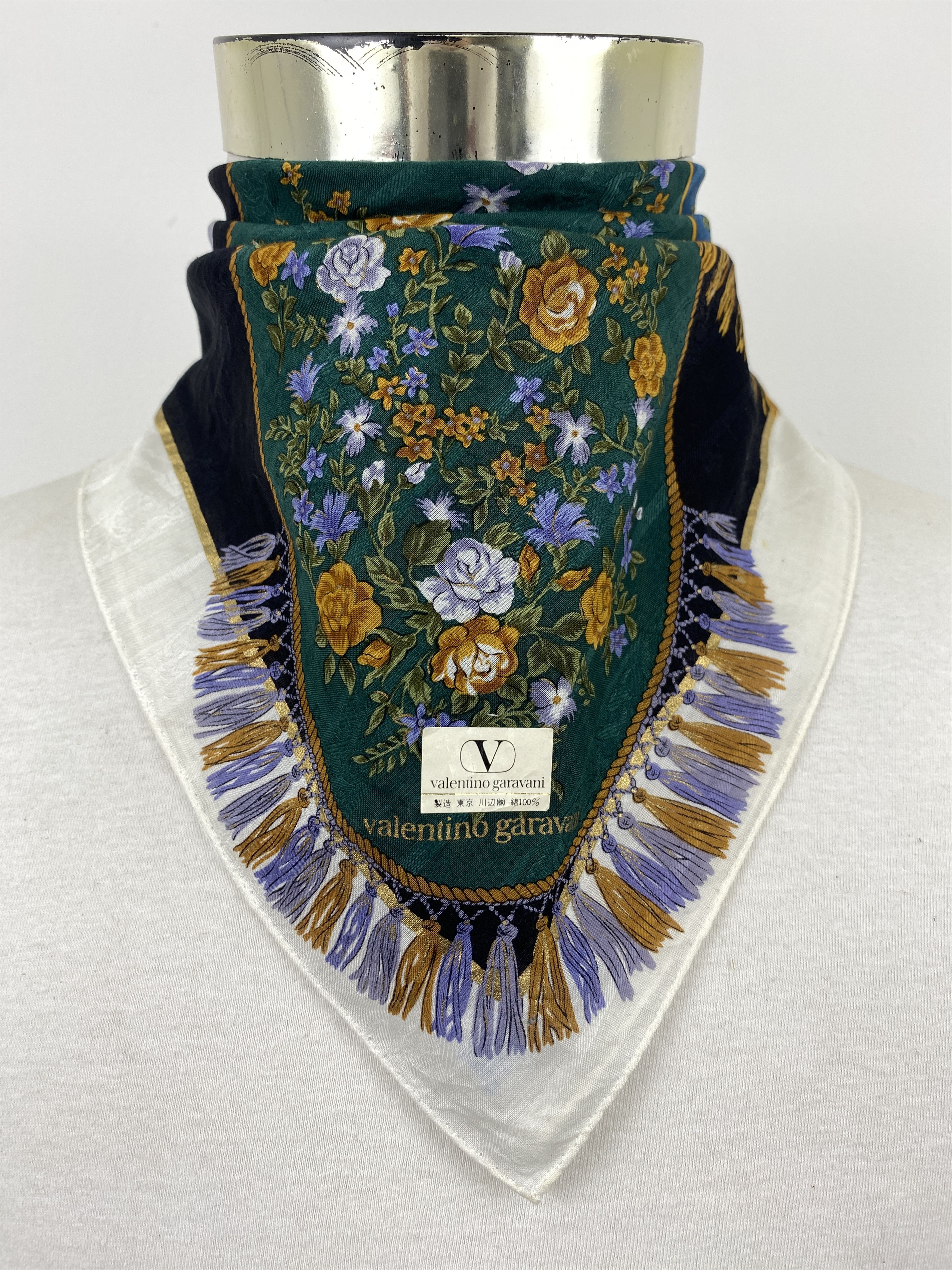 【関税&送料込】Valentino Garavani Stole Lace Seta-Lana Valentino Stole | Lace | Seta-lana/ | italist | REVERSIBLE