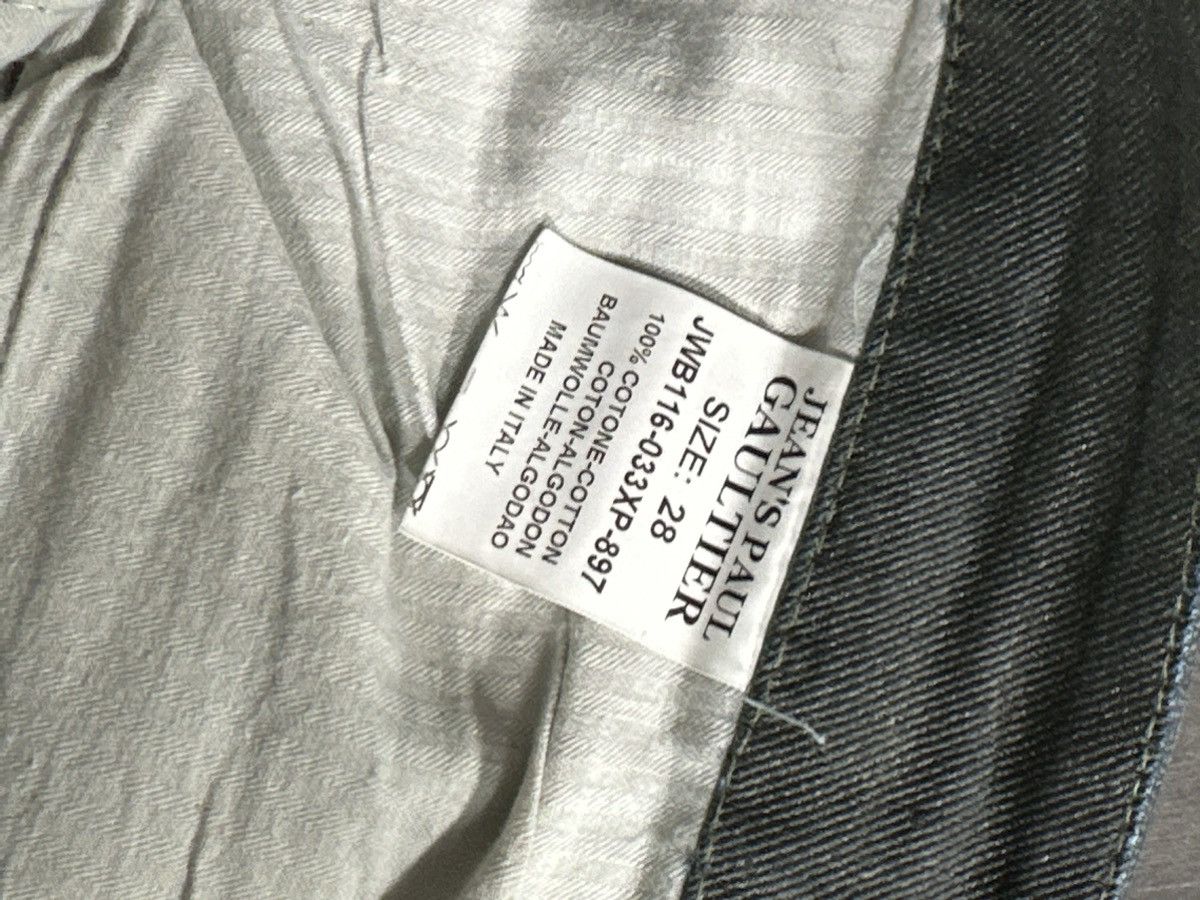Jean Paul Gaultier Jean Paul Gaultier Waxed Shorts grey greenish Size US 28 / EU 44 - 10 Thumbnail