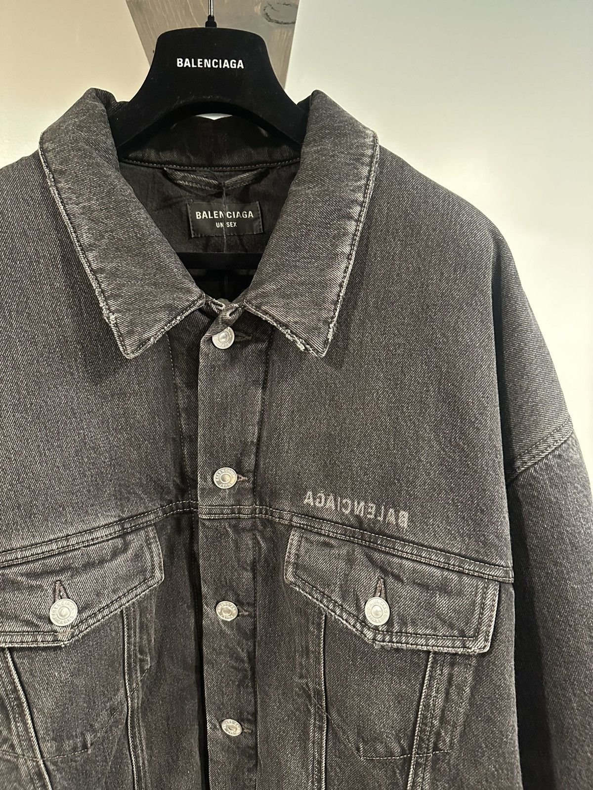 Balenciaga Balenciaga Denim Puffer Jacket Size US L / EU 52-54 / 3 - 3 Thumbnail