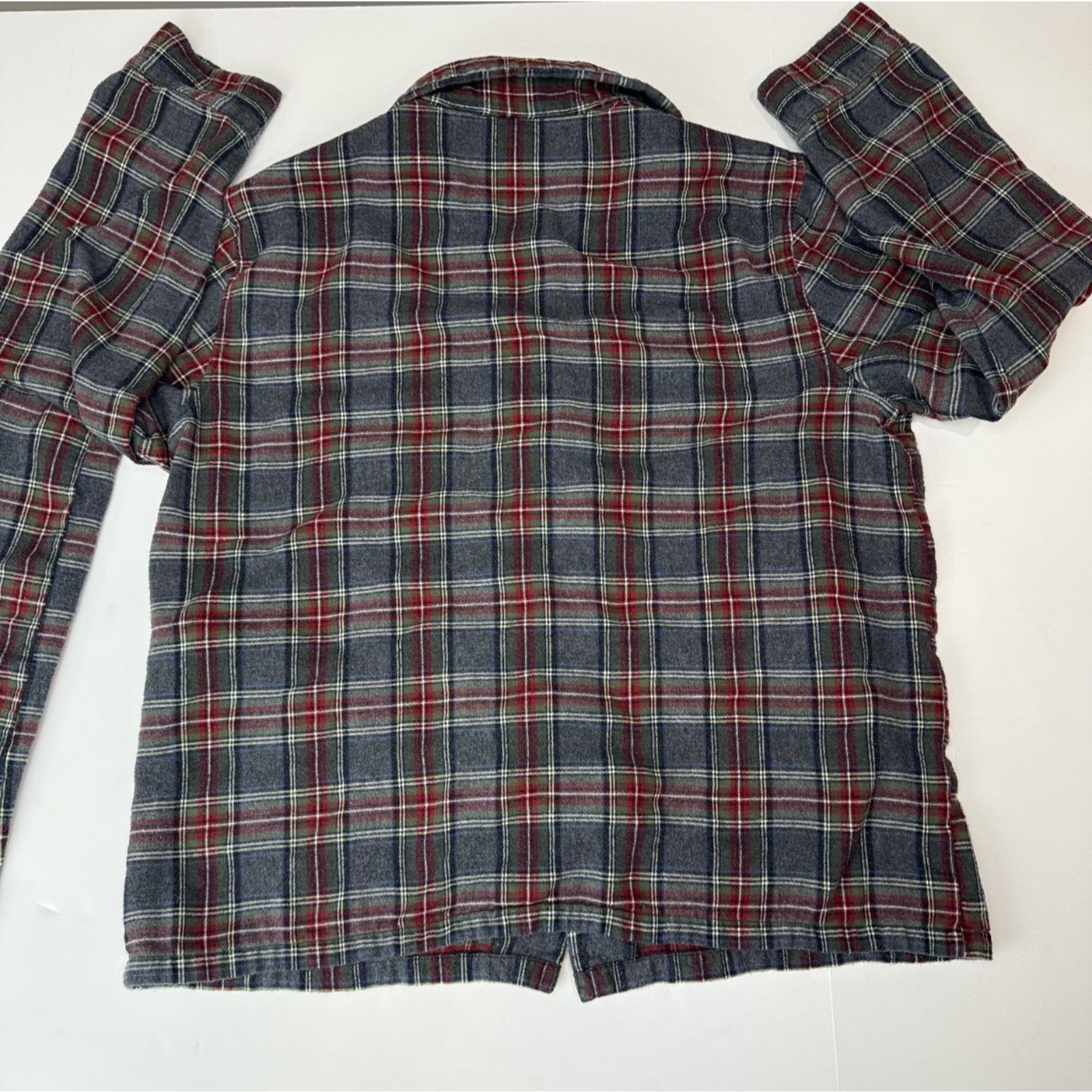 L.L. Bean L.L.Bean Men's Scotch Plaid Flannel Pajamas Gray Red Cozy Size US 32 / EU 48 - 3 Thumbnail