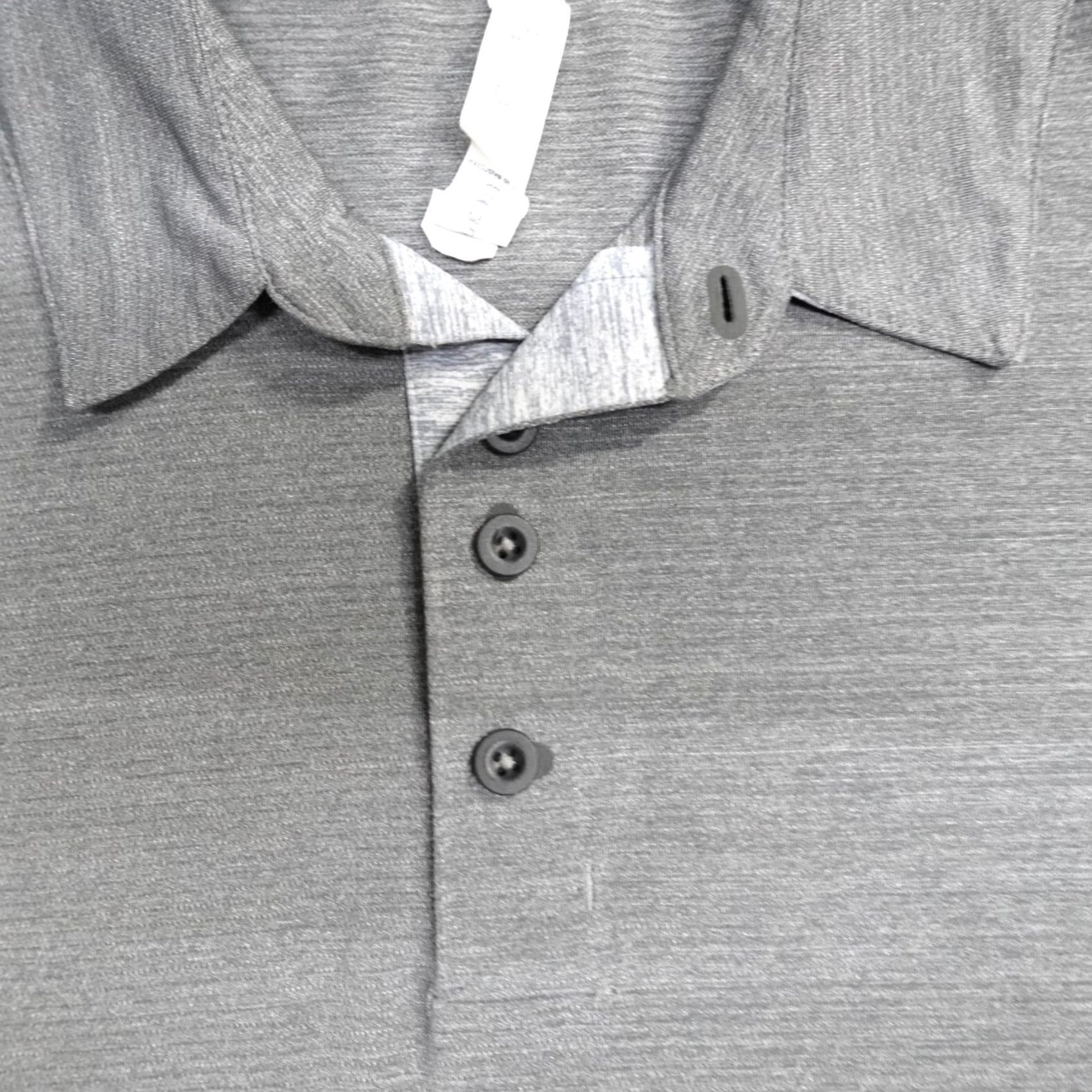 Lululemon Lululemon Polo Shirt Gray Solid Short Sleeve 4 Buttons Large Mens Shirt Polo Ladies? Size US L / EU 52-54 / 3 - 2 Thumbnail