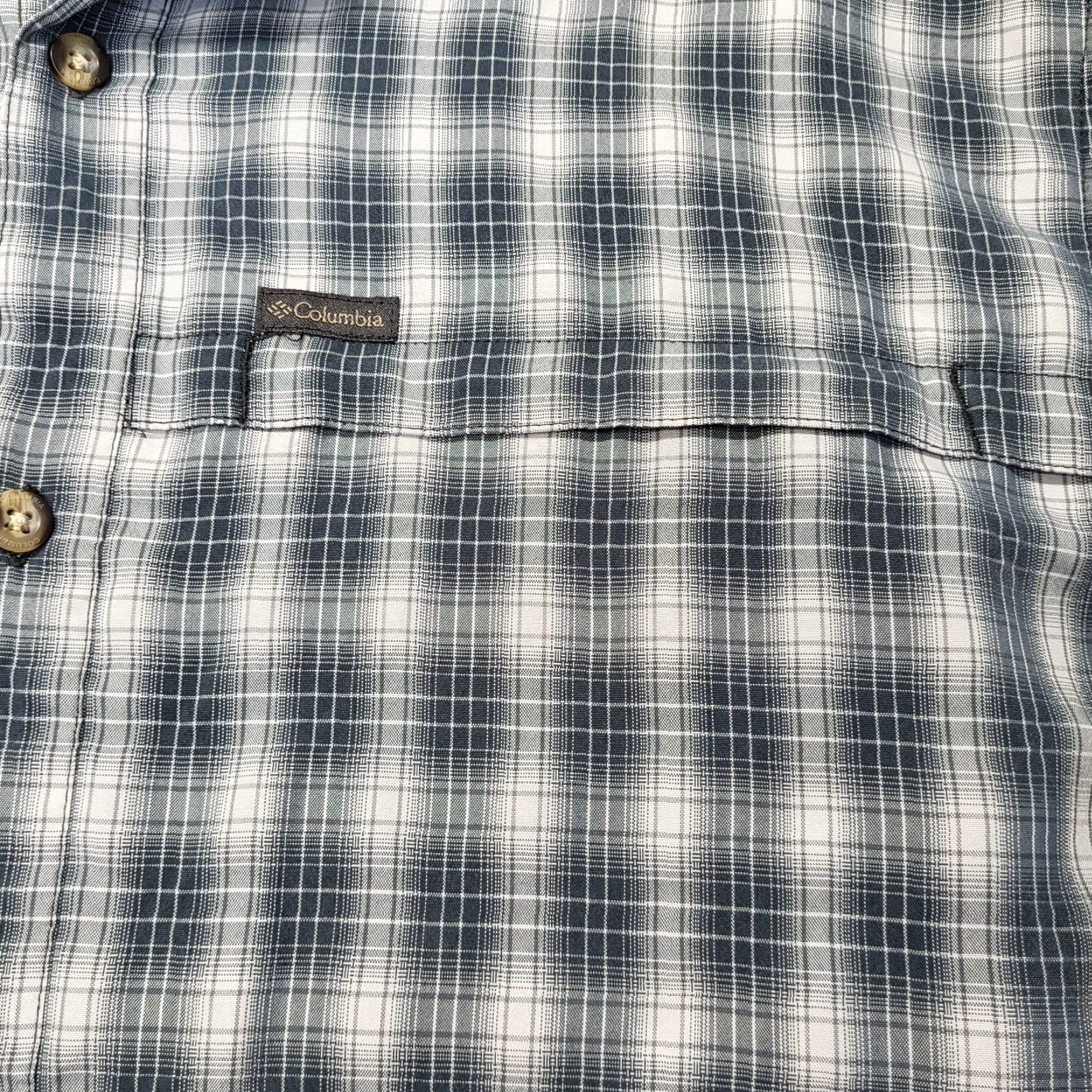 Vintage Columbia Shirt Mens XL Black Gray Plaid Lightweight Pockets Omni-Shield Button Size US XL / EU 56 / 4 - 6 Thumbnail