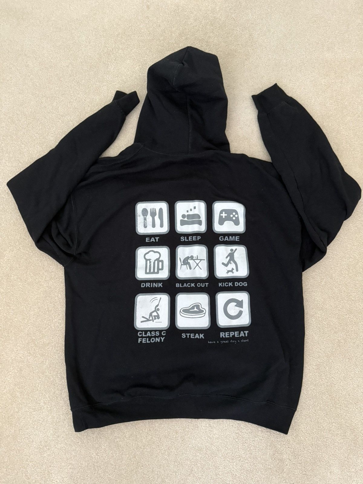 Santa Cruz Skateboards Stunt365 x Have A Great Day Hoodie Size US M / EU 48-50 / 2 - 1 Thumbnail