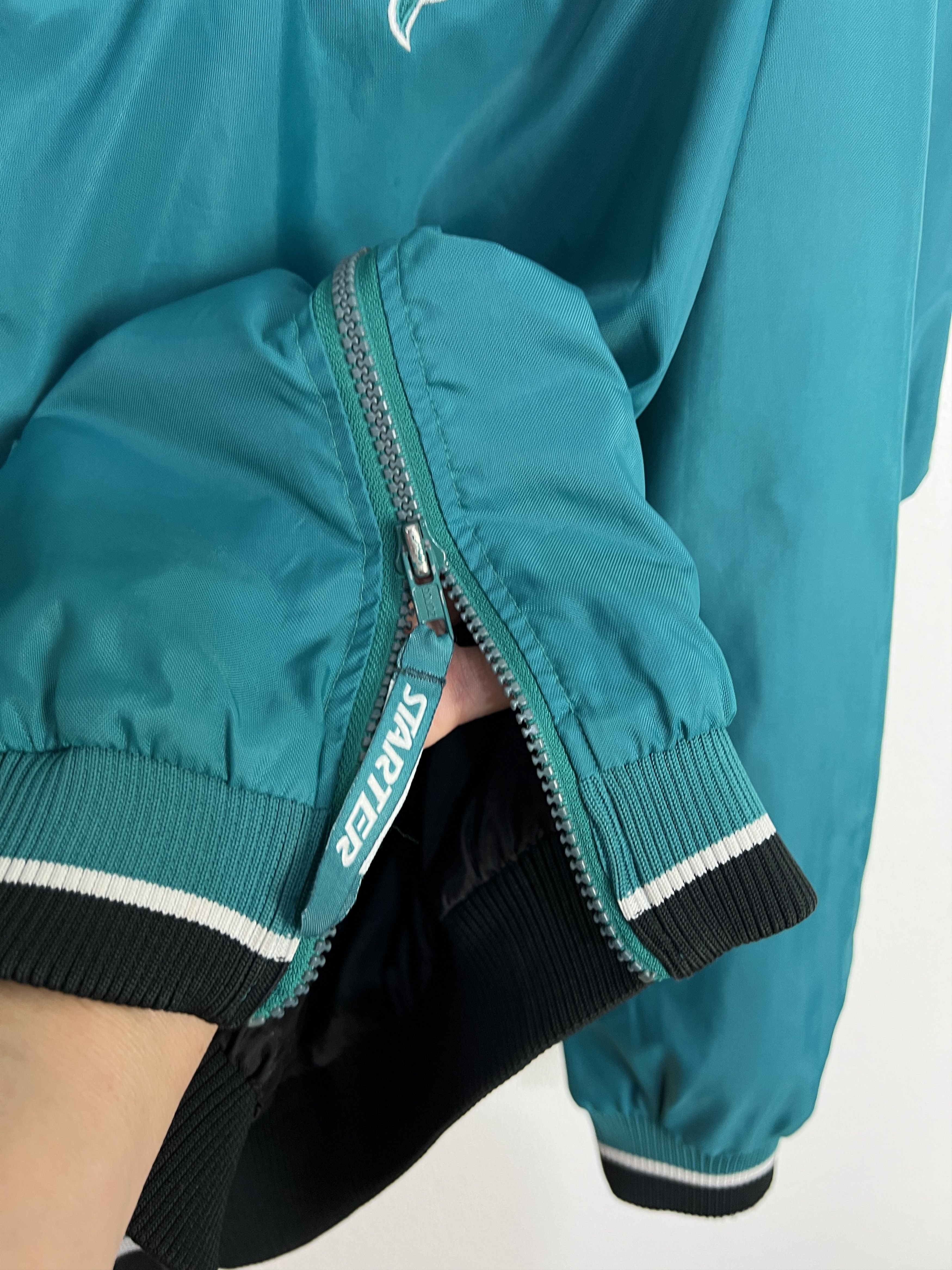 Starter Vintage Starter NFL Miami Dolphins Blue Jacket Mens Bomber Size US M / EU 48-50 / 2 - 6 Thumbnail