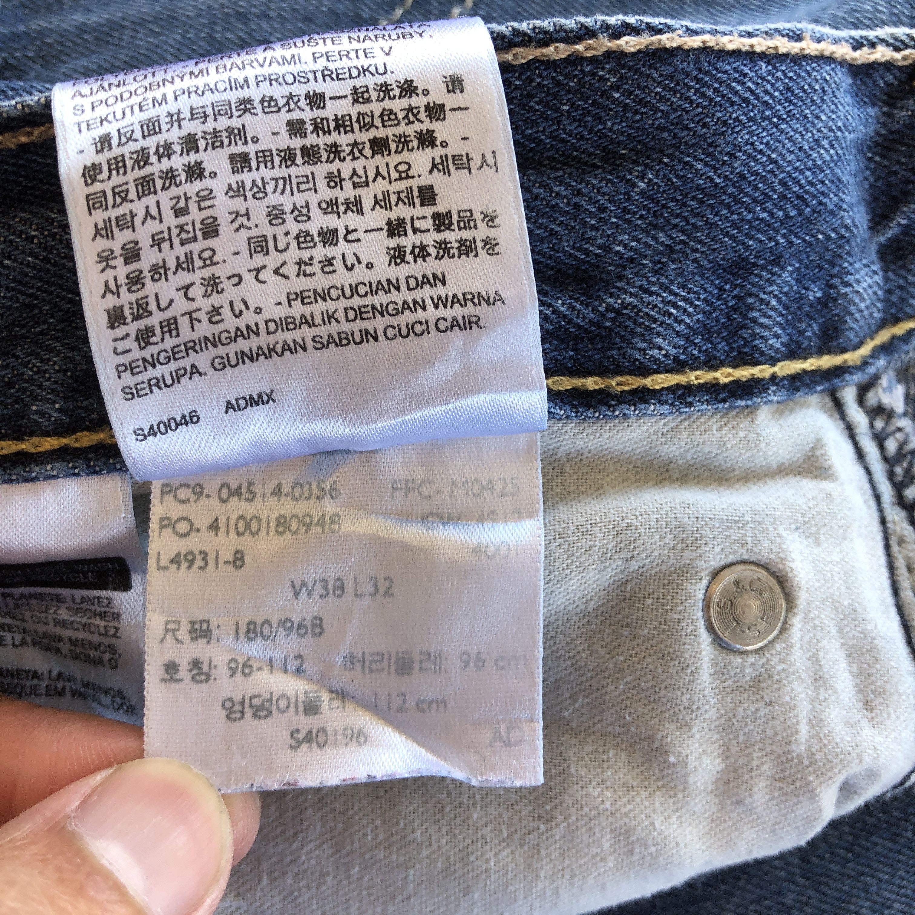 Levi's Vintage Levis 514 Jeans Levi's Faded Denim Avant Garde Size US 38 / EU 54 - 9 Thumbnail
