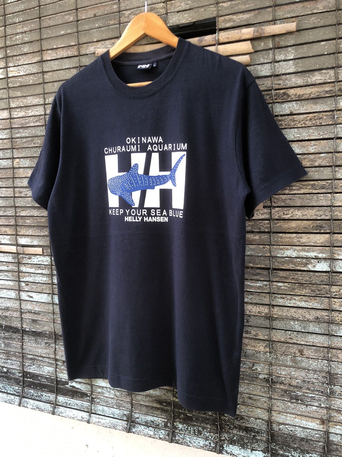 Helly Hansen Vintage Y2K Big Logo Helly Hansen Tshirts Size US XL / EU 56 / 4 - 6 Thumbnail