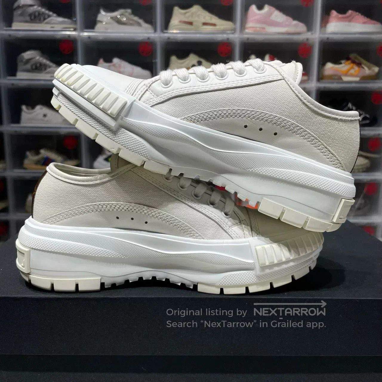 Louis Vuitton Louis Vuitton Squad Women's White Sneakers. Size US 5 / IT 35 - 6 Thumbnail