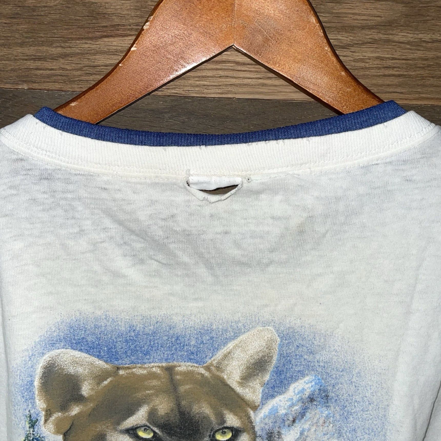 Vintage VTG Ghost Of The Rockies Single Stitch Graphic Tee Mens XL White Hole On Neck Small) Size US XL / EU 56 / 4 - 5 Thumbnail