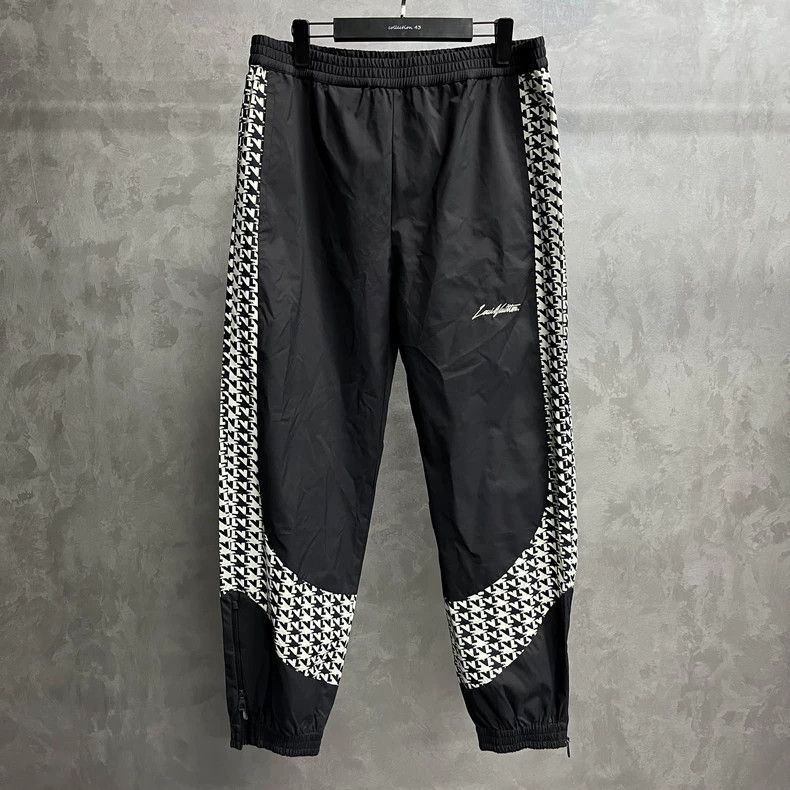 Louis Vuitton Louis Vuitton Purple Check Jogger Pants Size US 31 - 1 Thumbnail