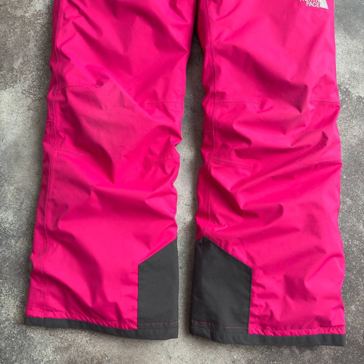 The North Face × Vintage The North Face Hyvent Vintage Pink Ski Pats Size 27" / US 4 / IT 40 - 6 Thumbnail