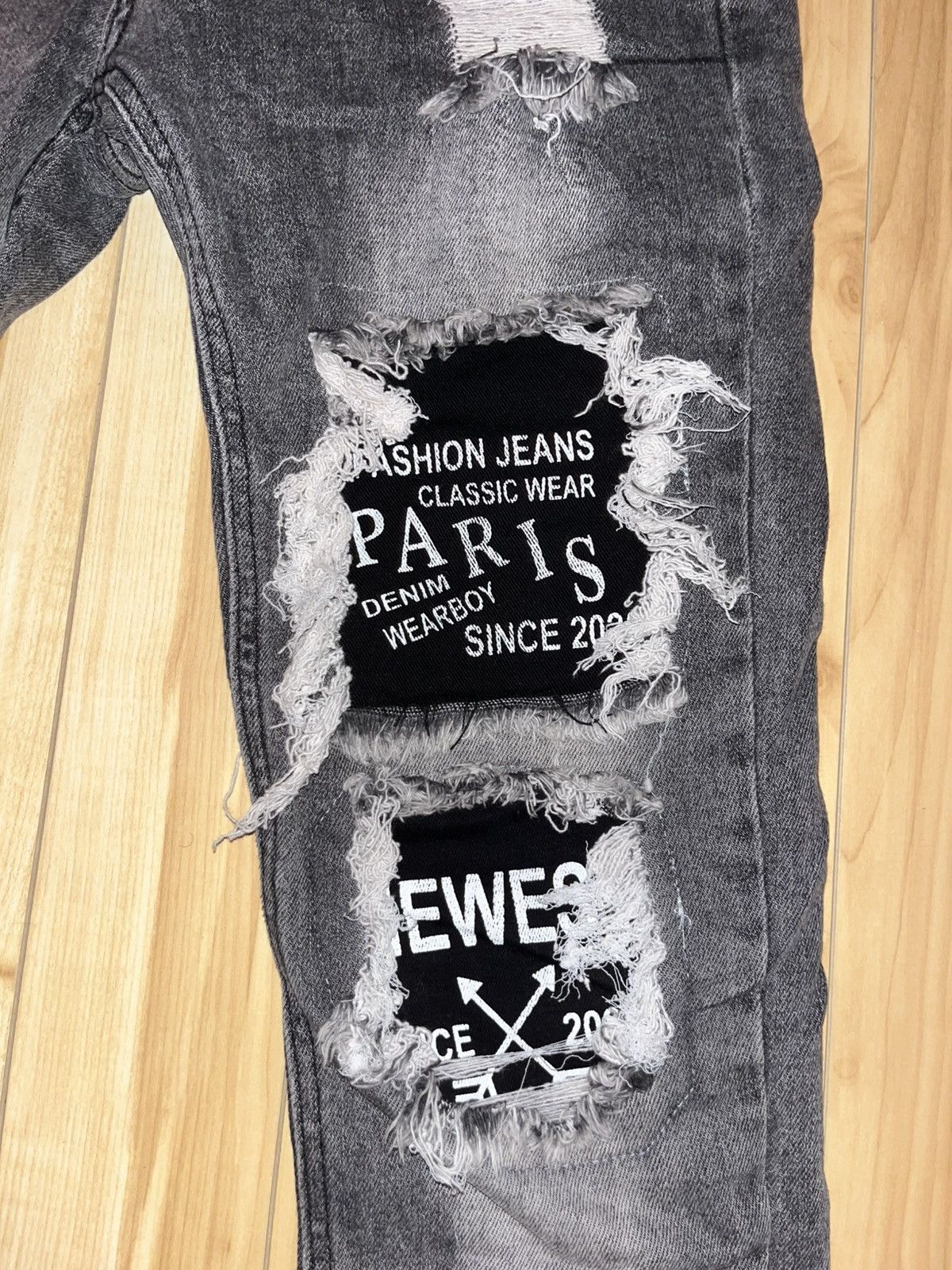 Shein Mens ripped skinny jeans in size 33x33 Size US 33 - 1 Thumbnail
