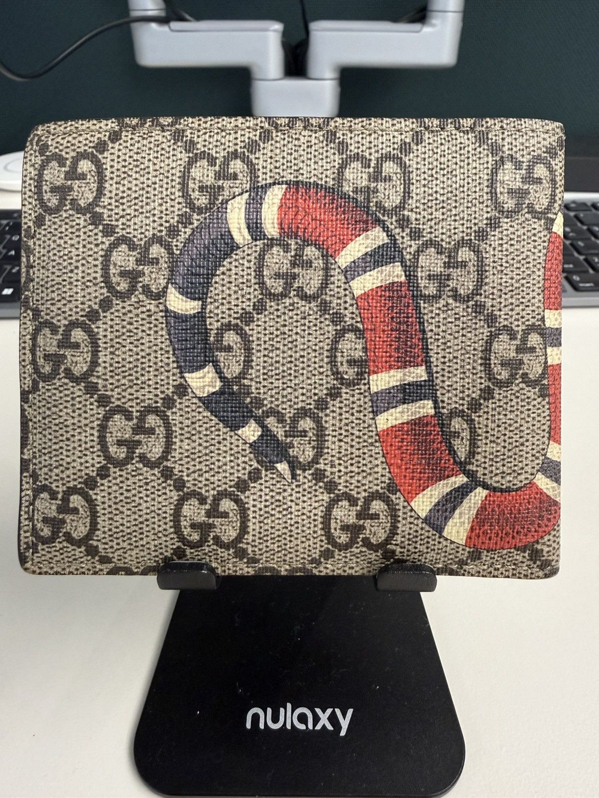 Gucci Authentic Gucci GG Supreme Kingsnake Bifold Size ONE SIZE - 2 Thumbnail
