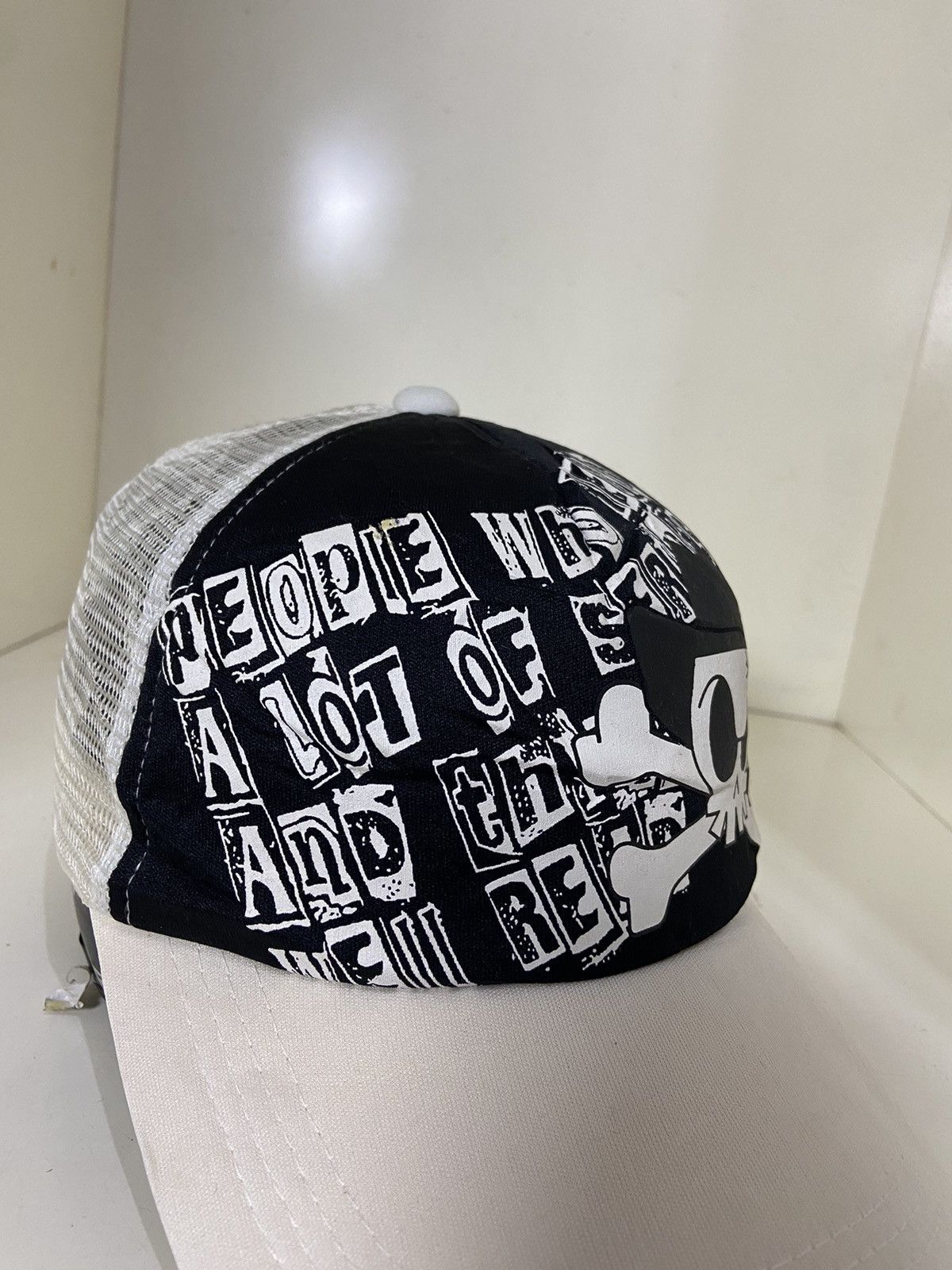 If Six Was Nine 2000s punk skull ifsixwasnine trucker hat Size ONE SIZE - 4 Thumbnail
